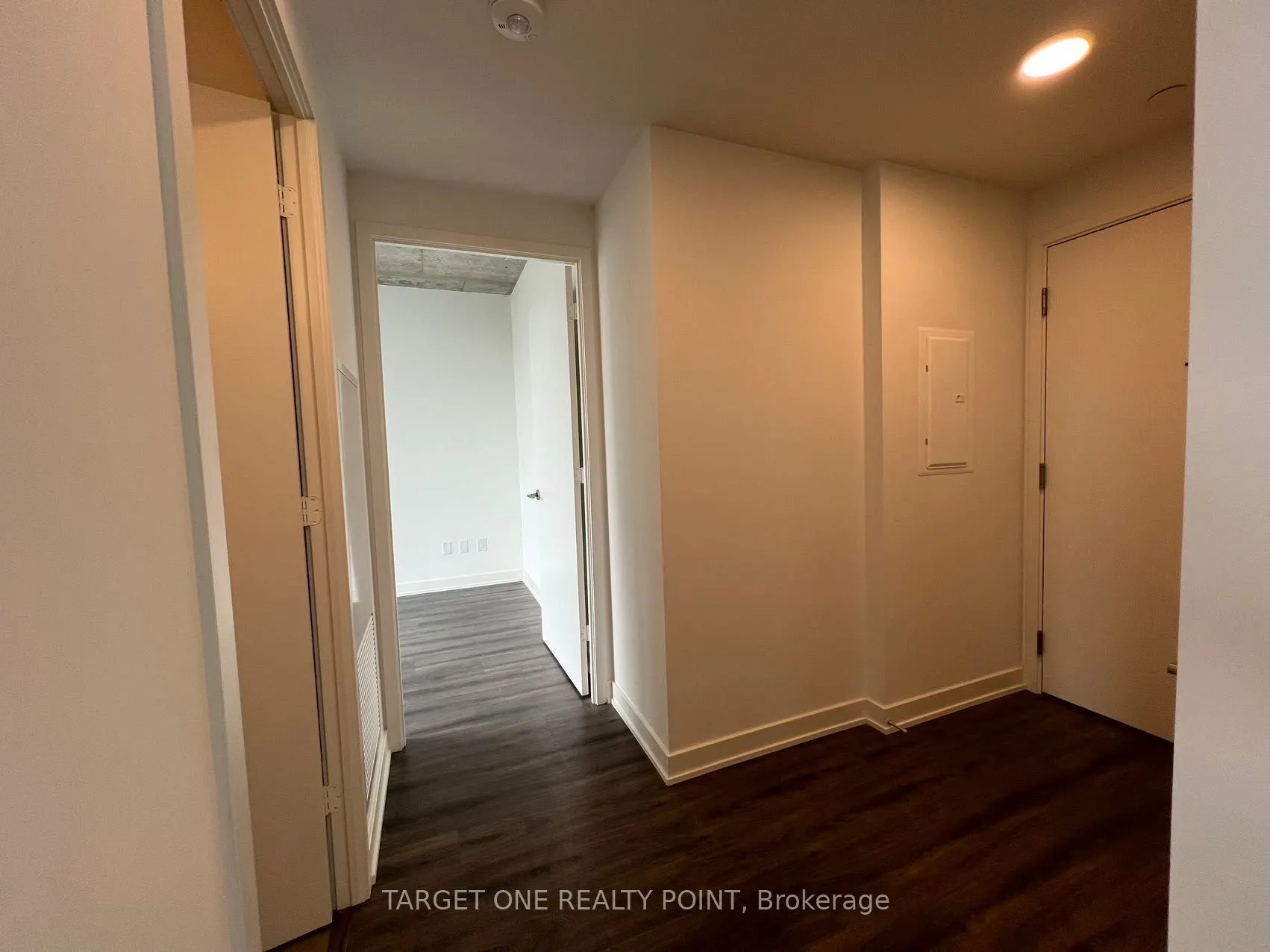65 Mutual St, #2601