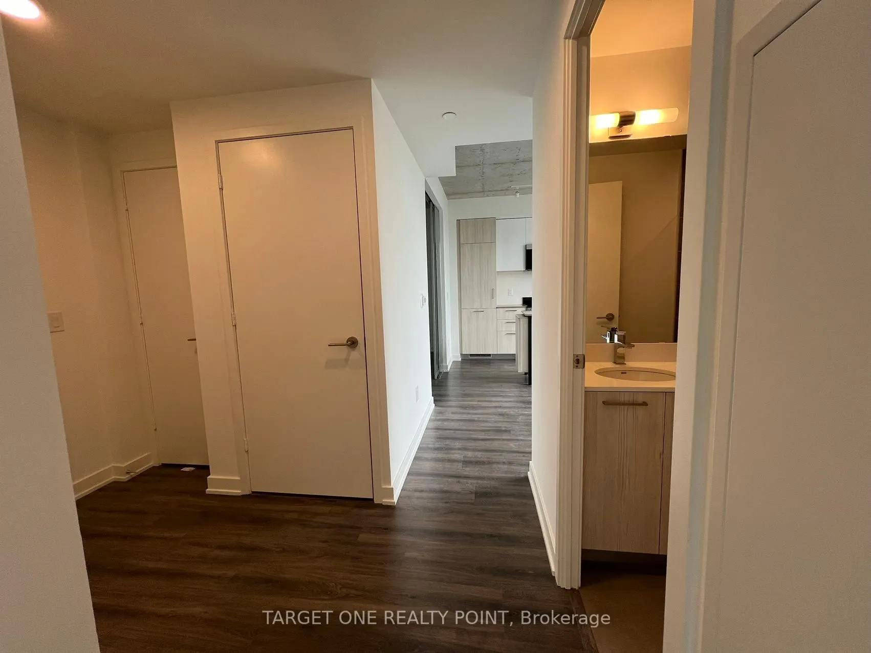 65 Mutual St, #2601