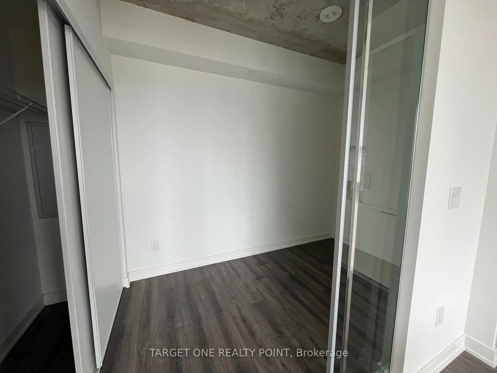65 Mutual St, #2601