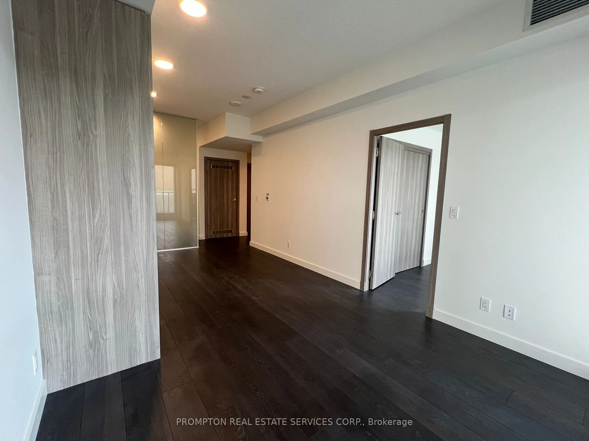 27 Mcmahon Drive, #307
