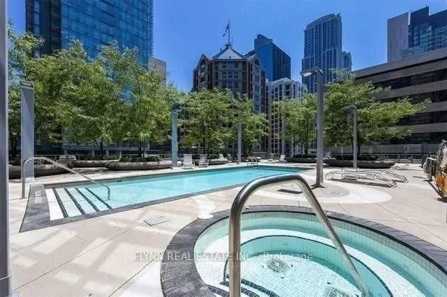 832 Bay Street, #3207