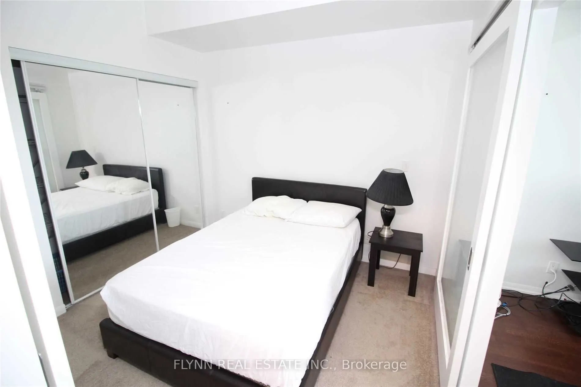 832 Bay Street, #3207