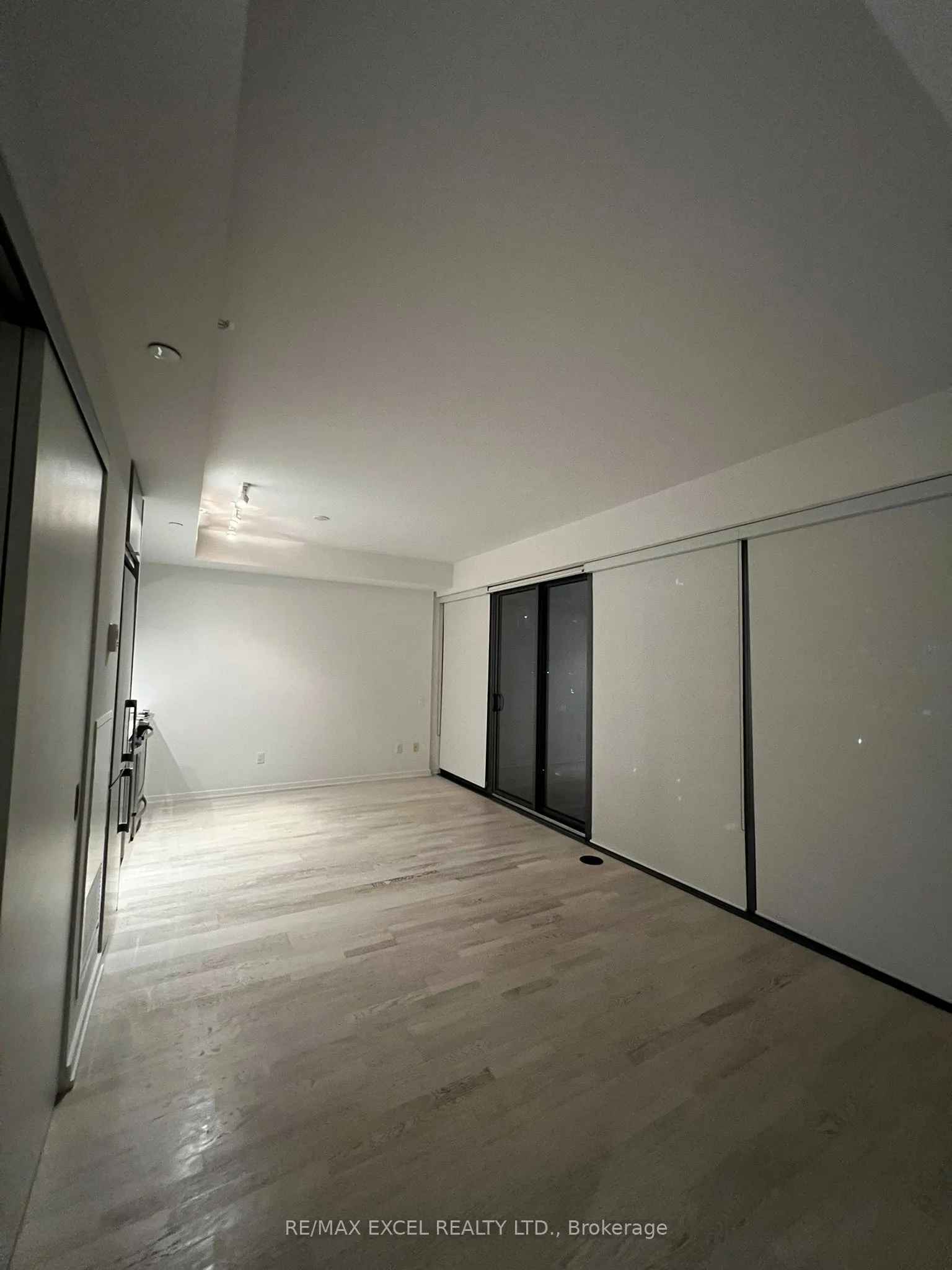 60 Colborne Street, #1901