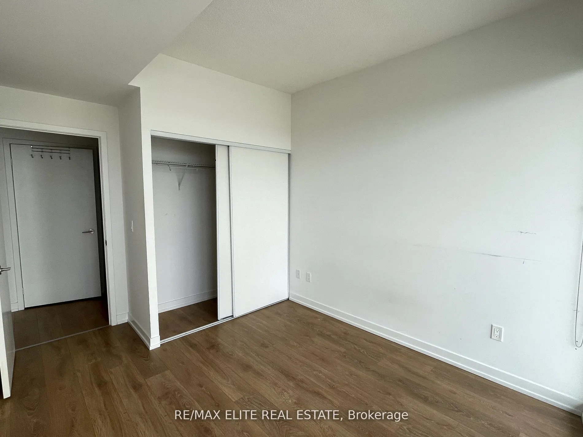 115 Mcmahon Drive, #3608