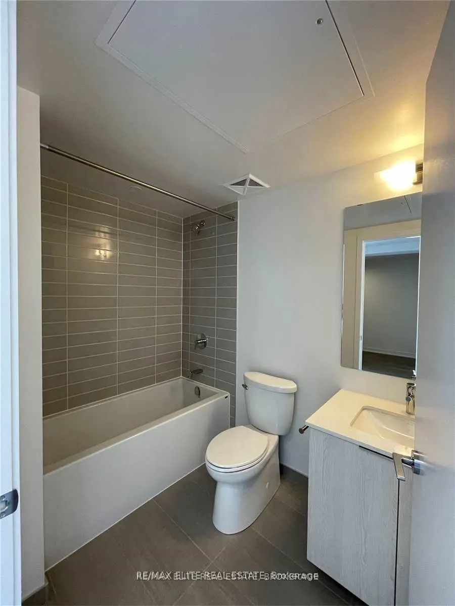 357 King Street W, #4108