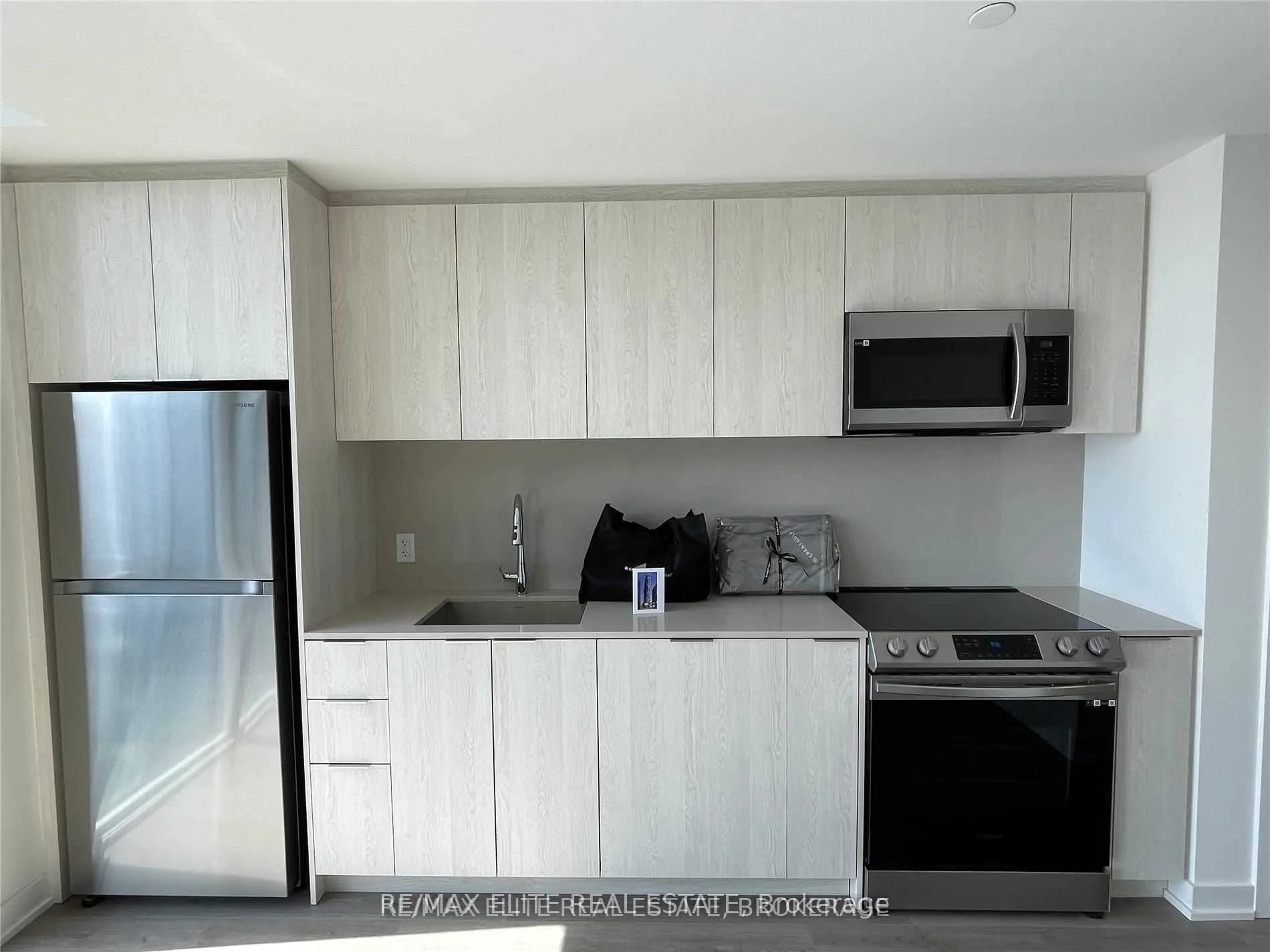 357 King Street W, #4108