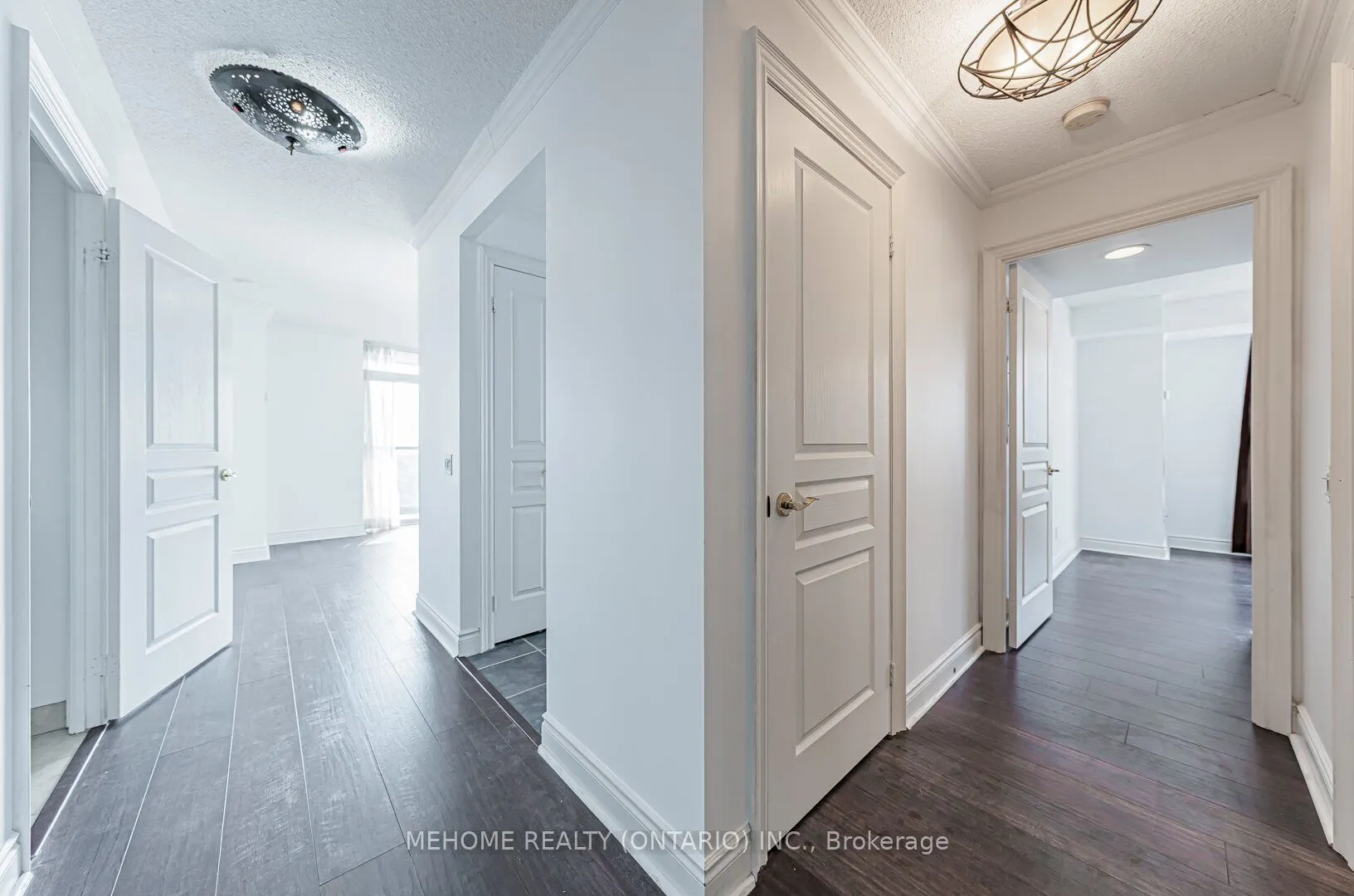 10 Northtown Way, #1304