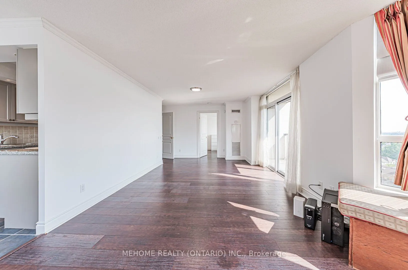 10 Northtown Way, #1304