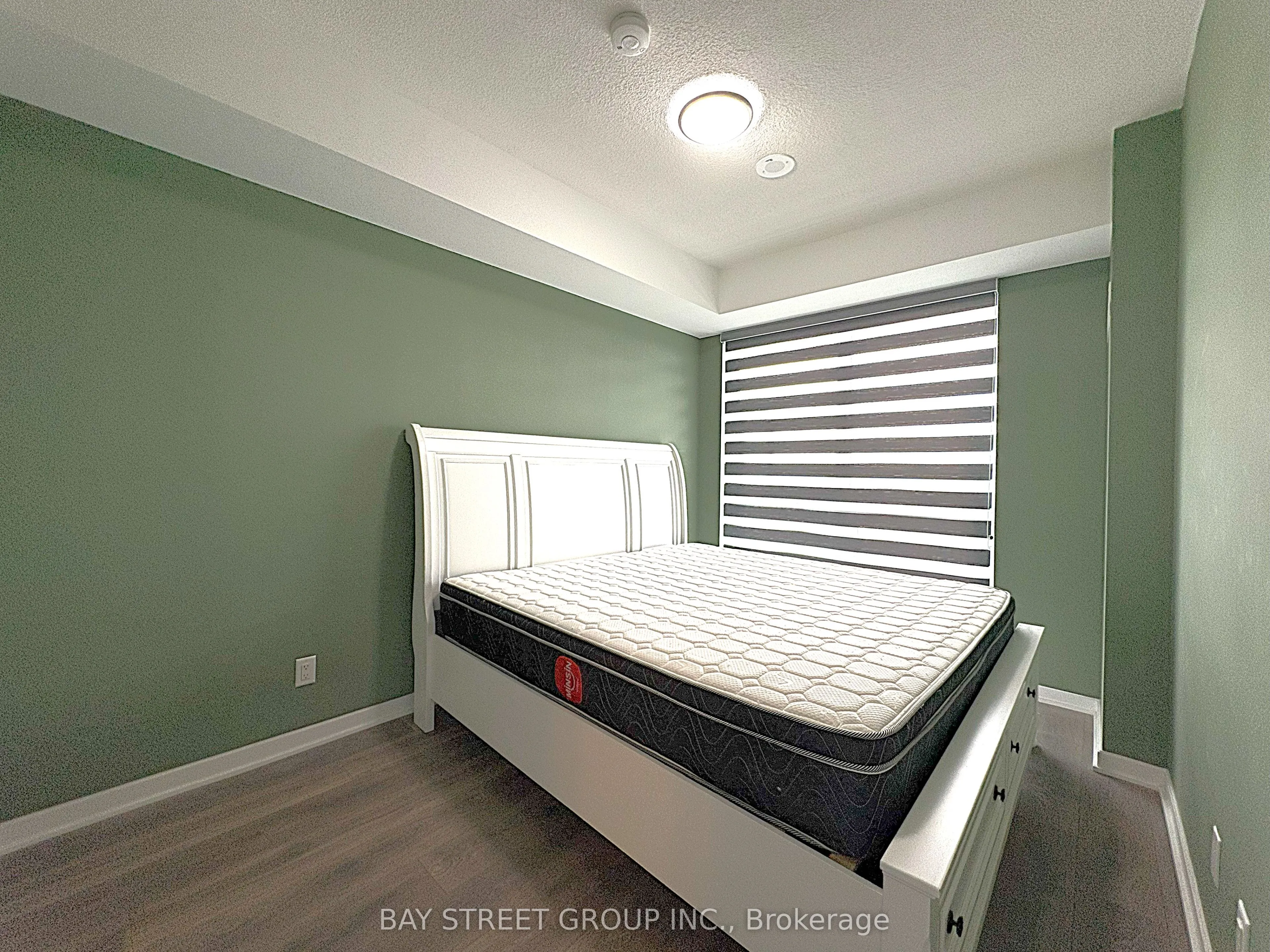 38 Forest Manor Road, #2108