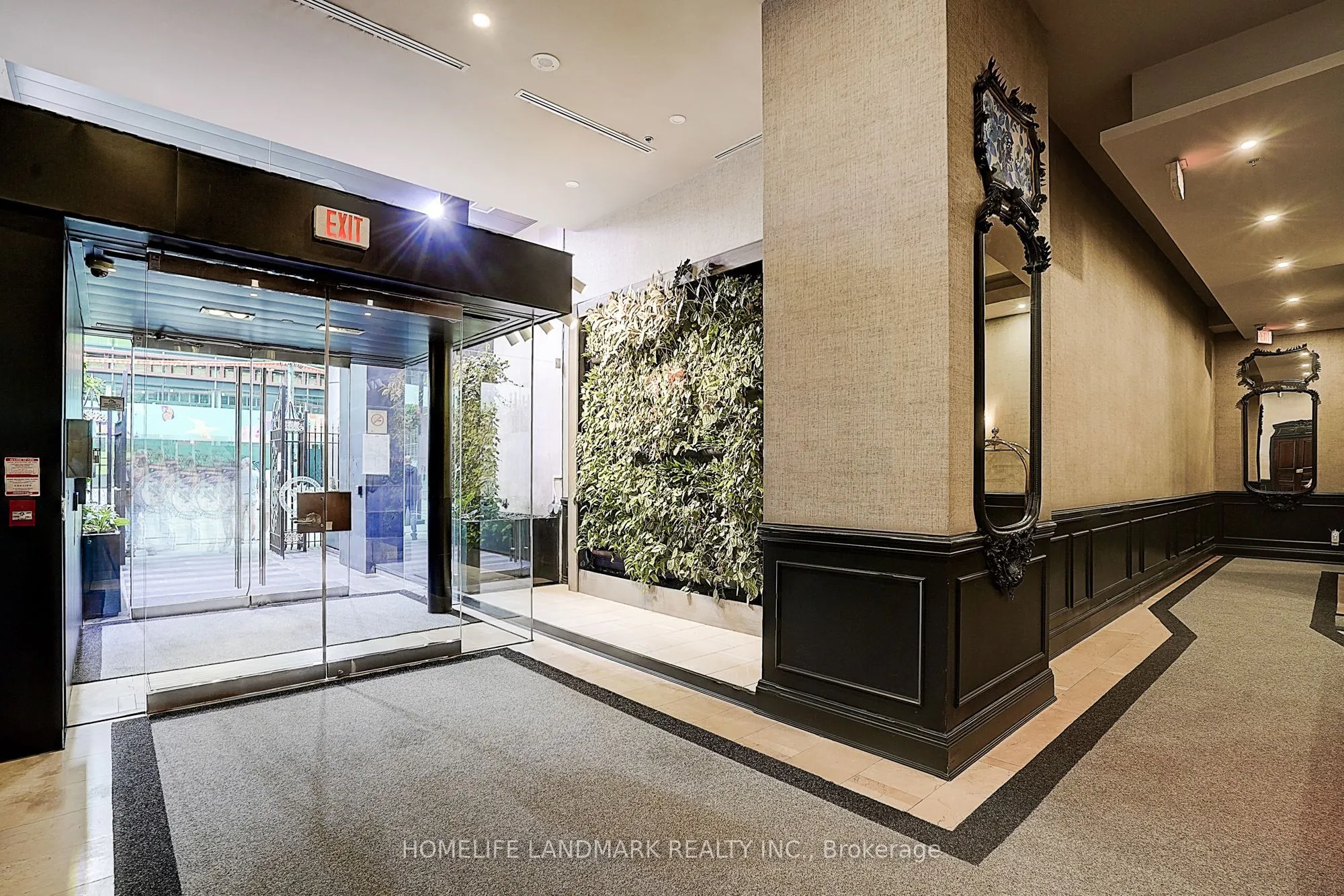 375 King Street W, #3103