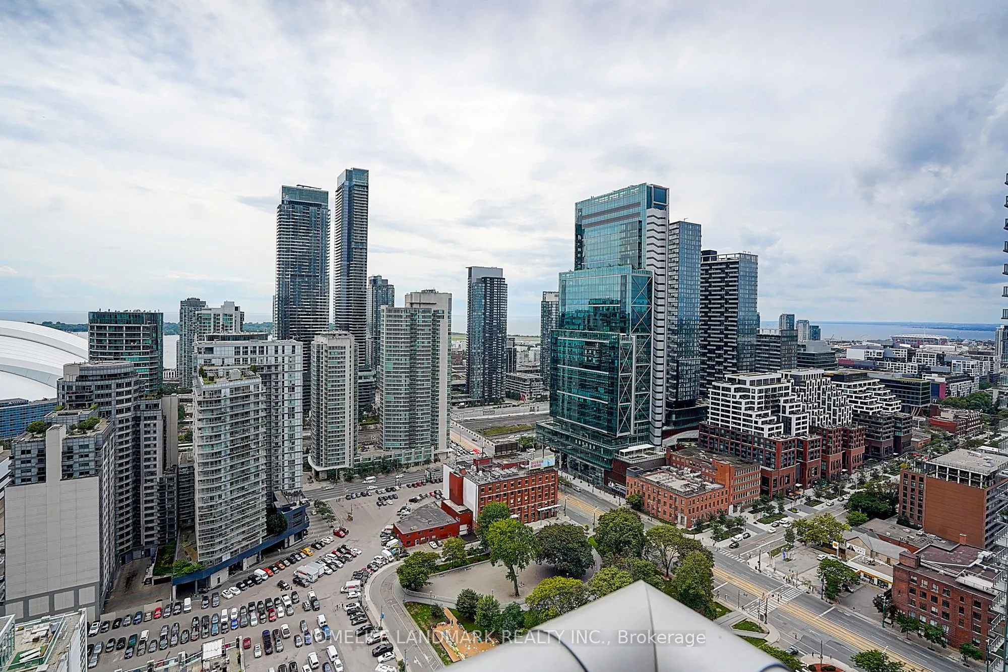 375 King Street W, #3103