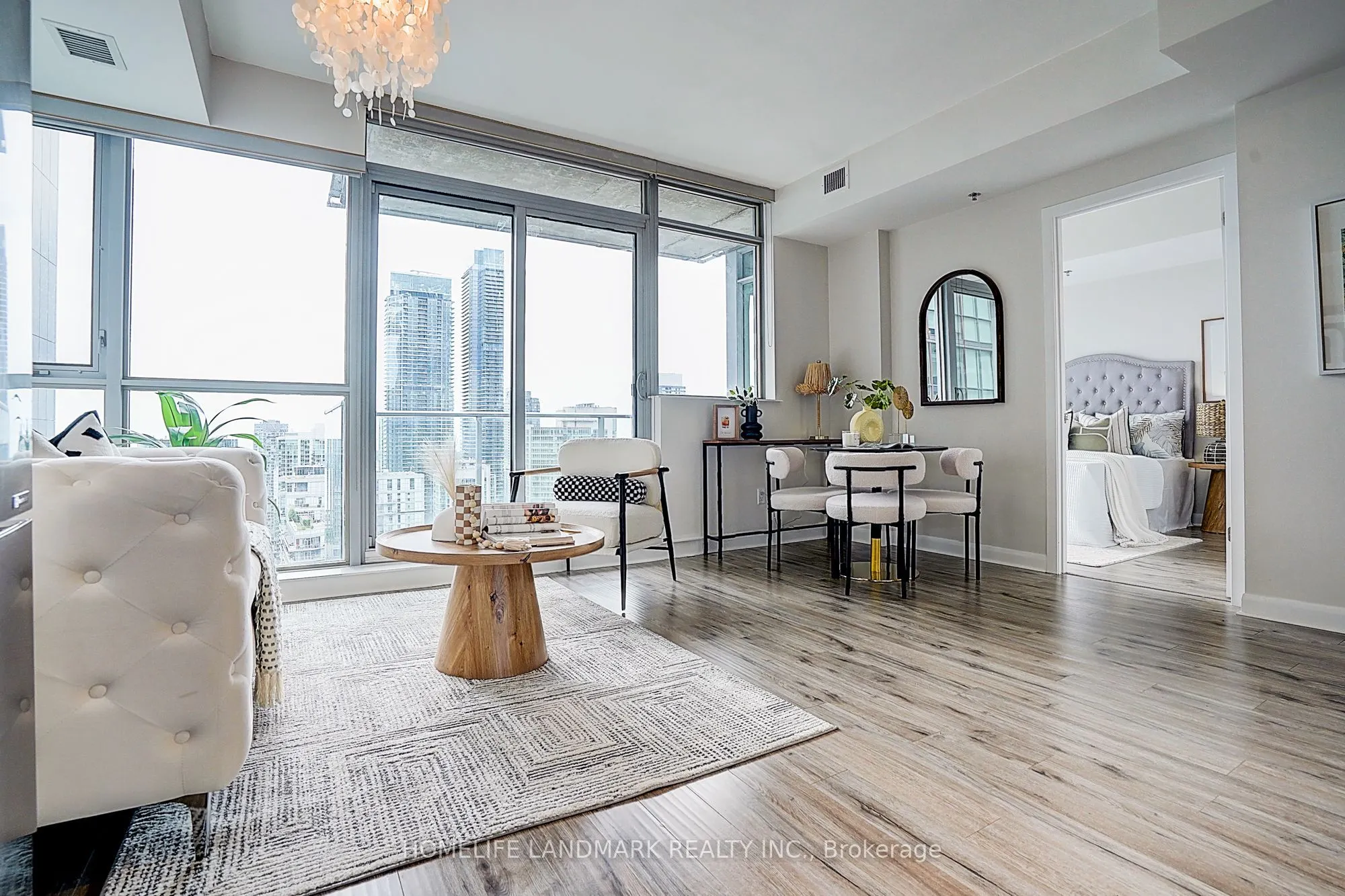 375 King Street W, #3103
