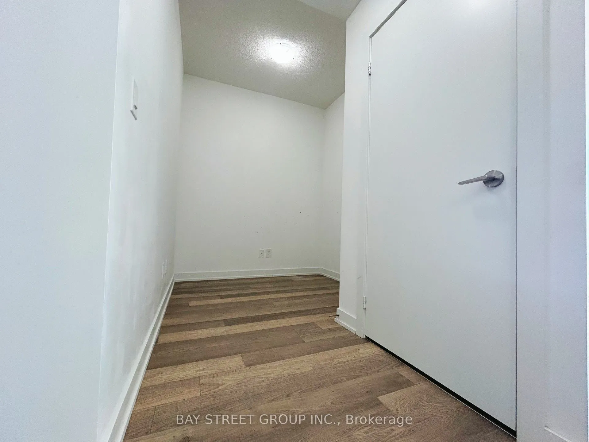 1603 Eglinton Avenue W, #706