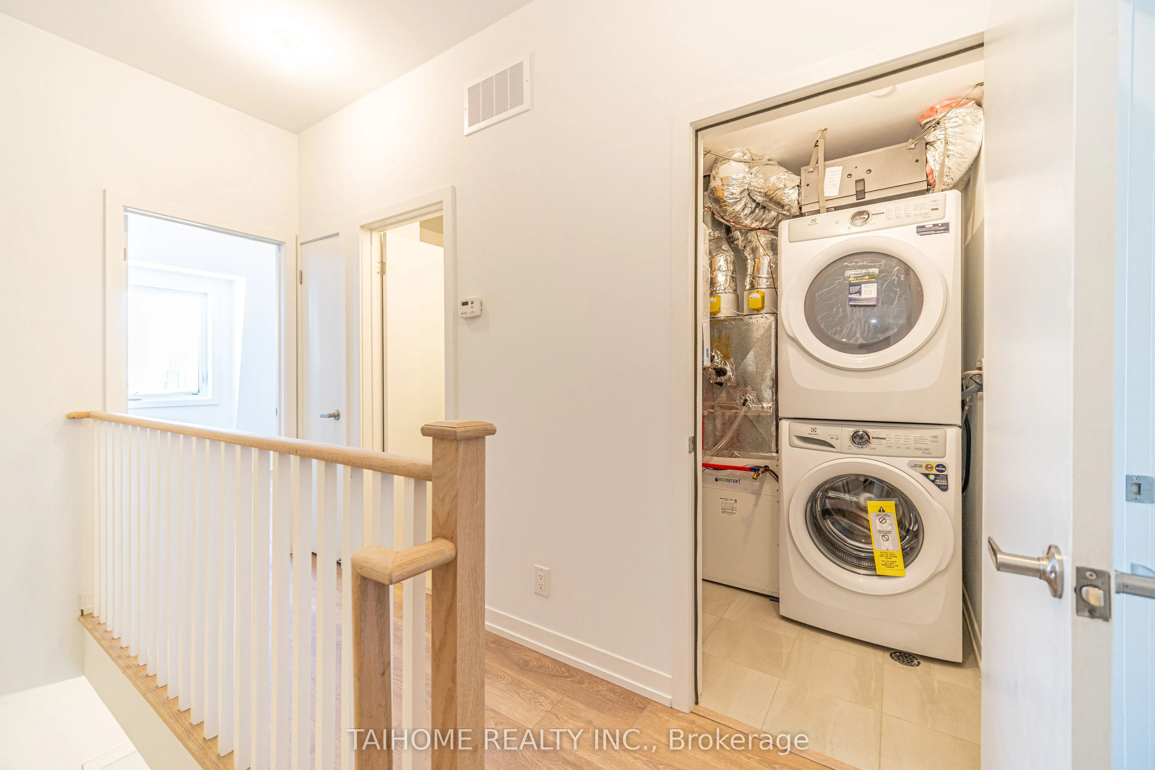 35 CASE OOTES Drive