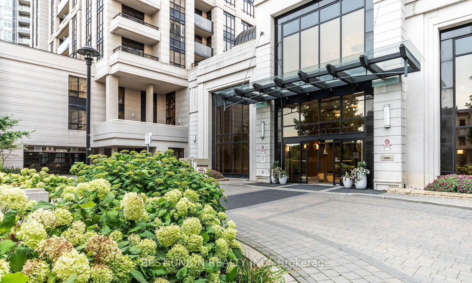 100 Harrison Garden Boulevard, #305