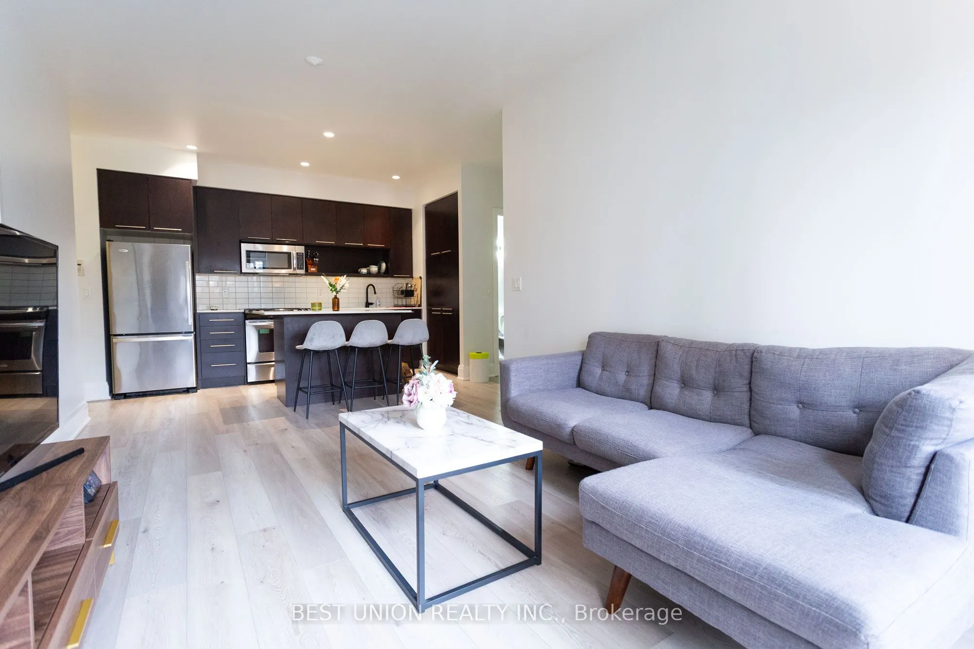 100 Harrison Garden Boulevard, #305