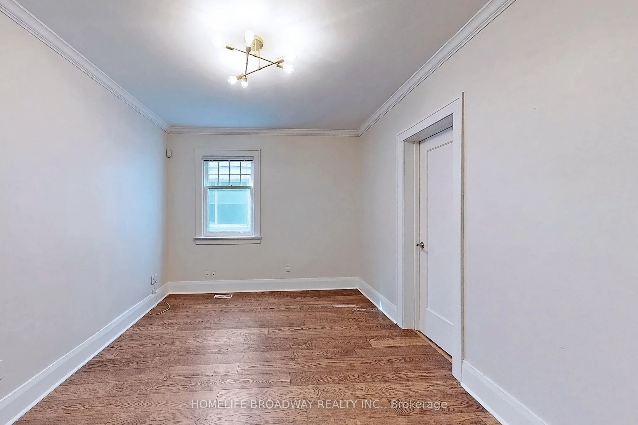 3 Hillholm Road, #Main