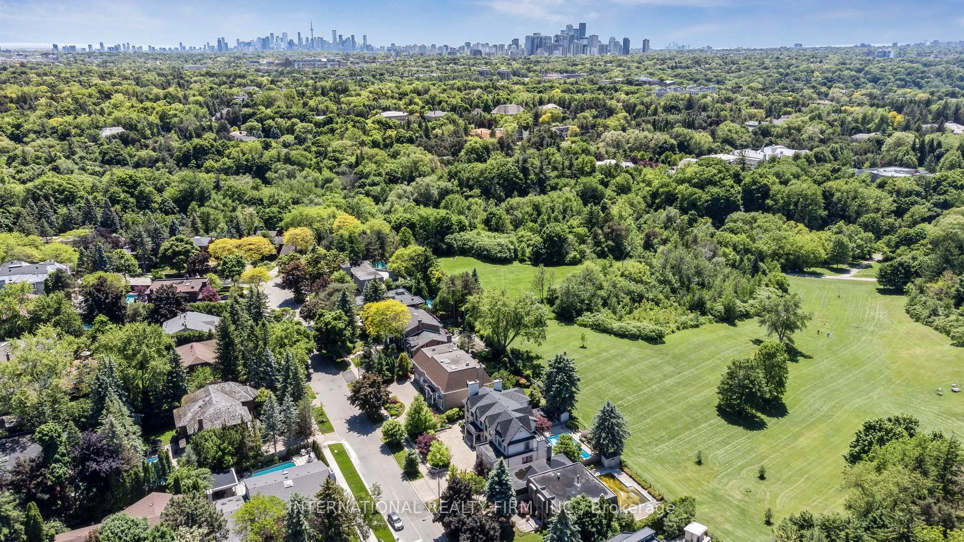 6 Penwood Crescent