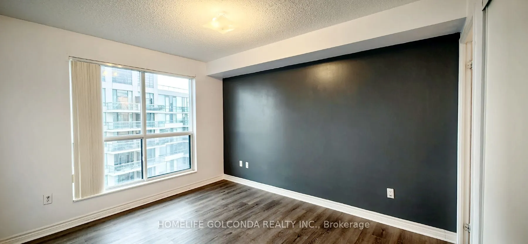 7 Lorraine Drive, #2306