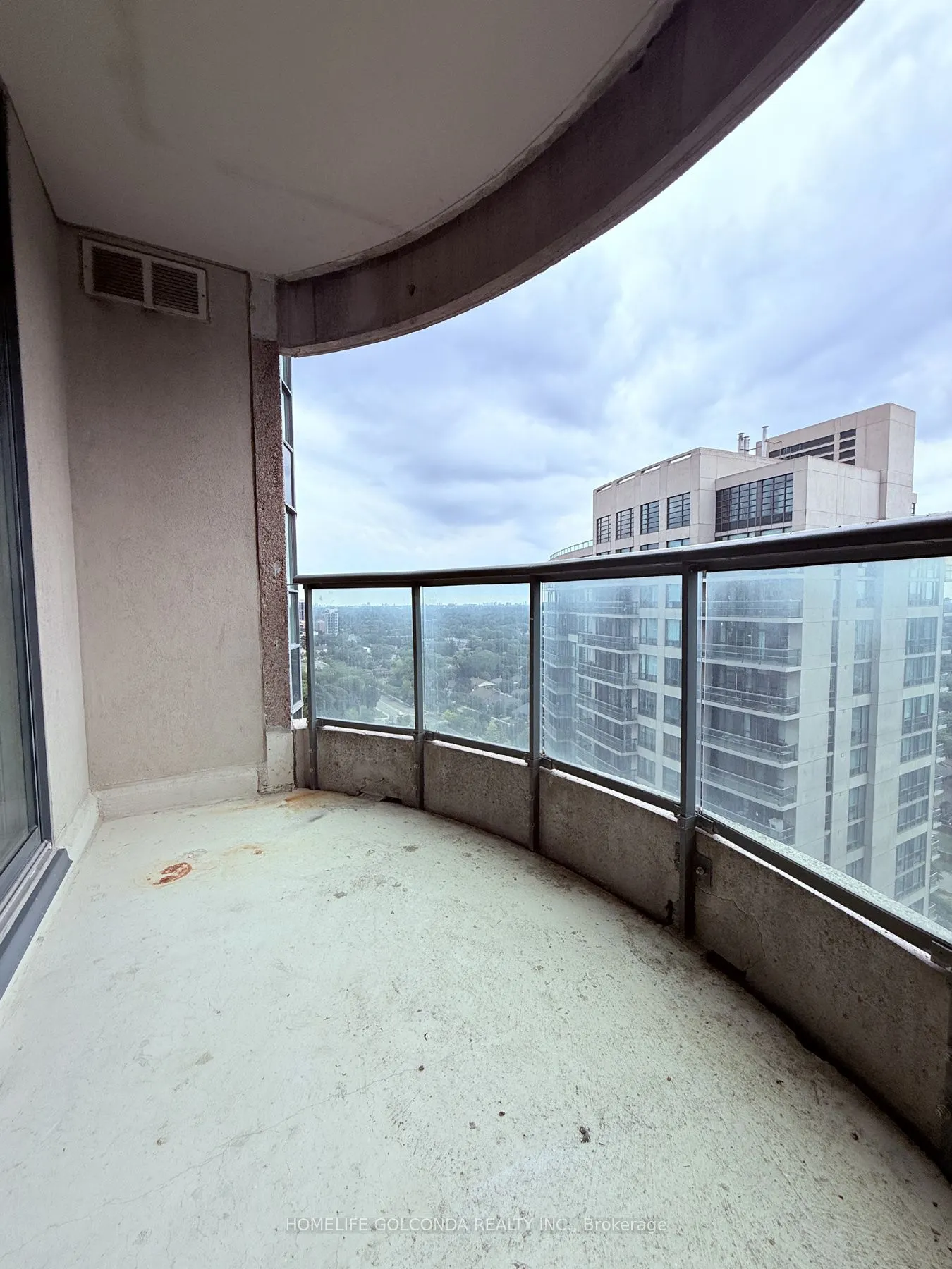 7 Lorraine Drive, #2306