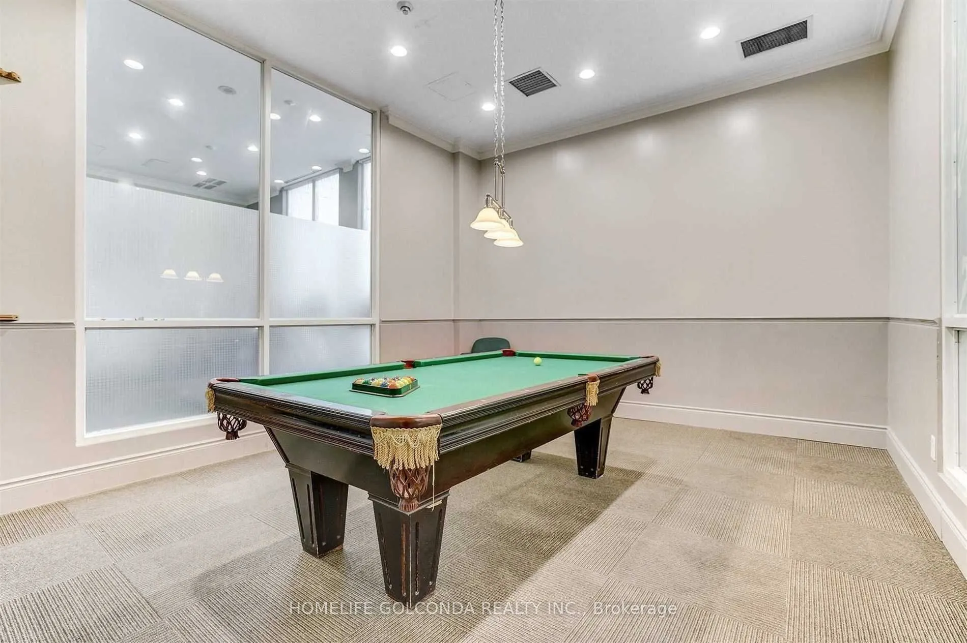 7 Lorraine Drive, #2306