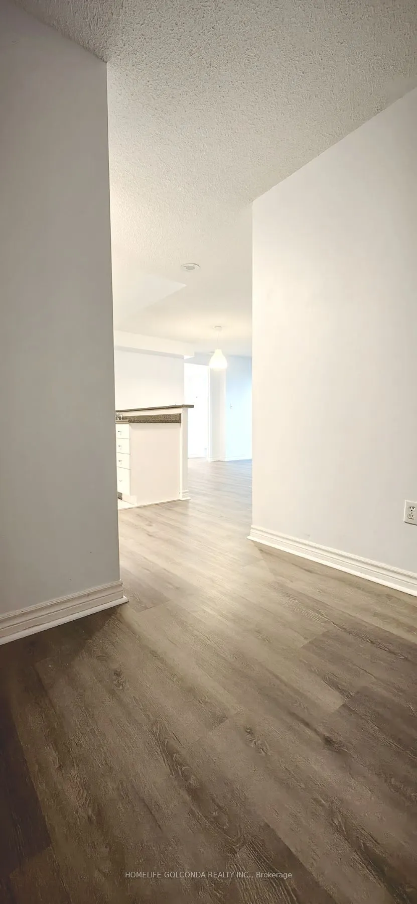 7 Lorraine Drive, #2306