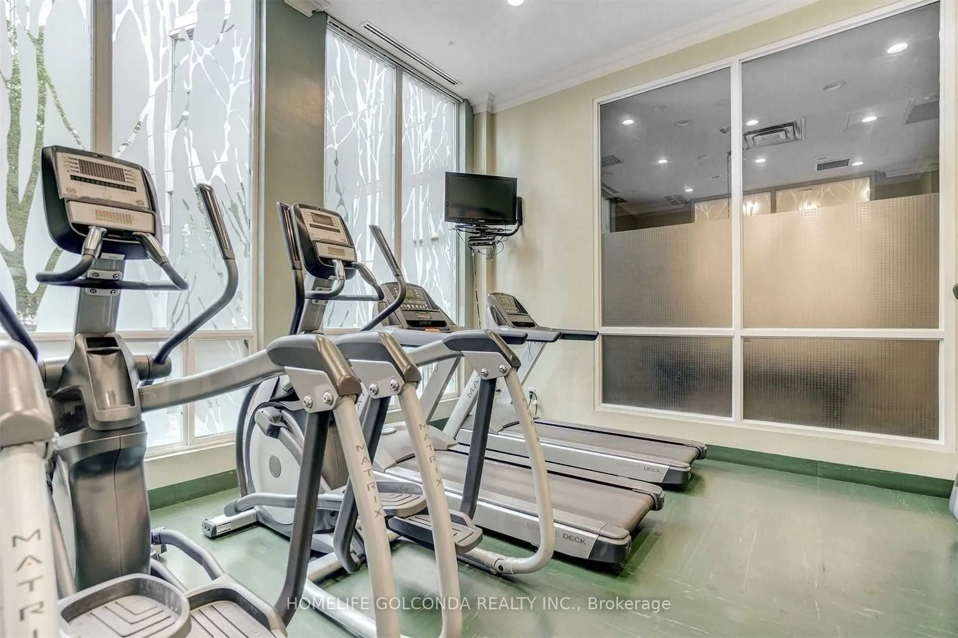 7 Lorraine Drive, #2306
