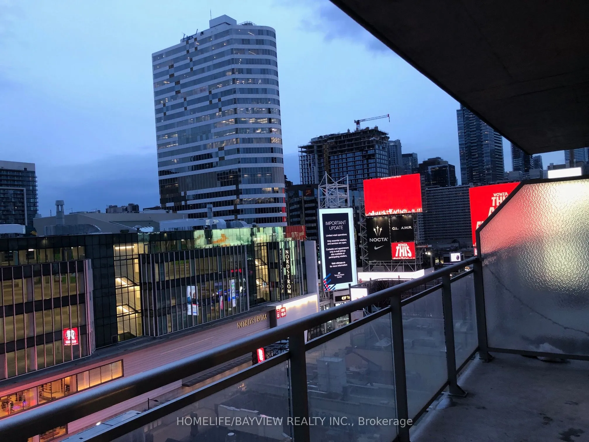 220 Victoria Street, #1408