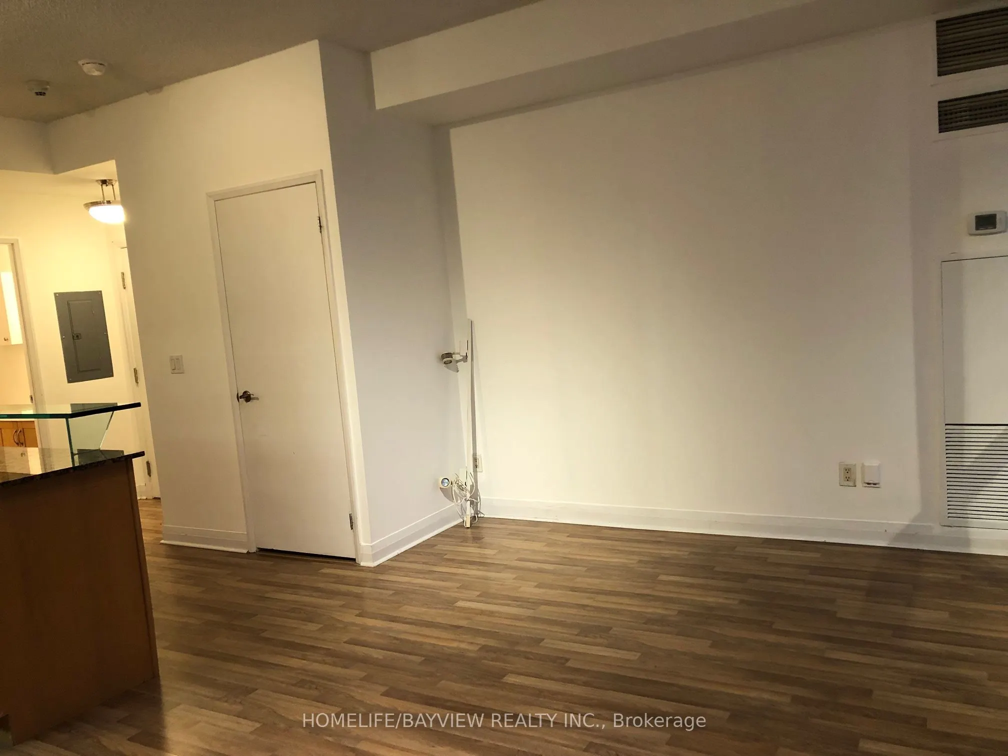 220 Victoria Street, #1408