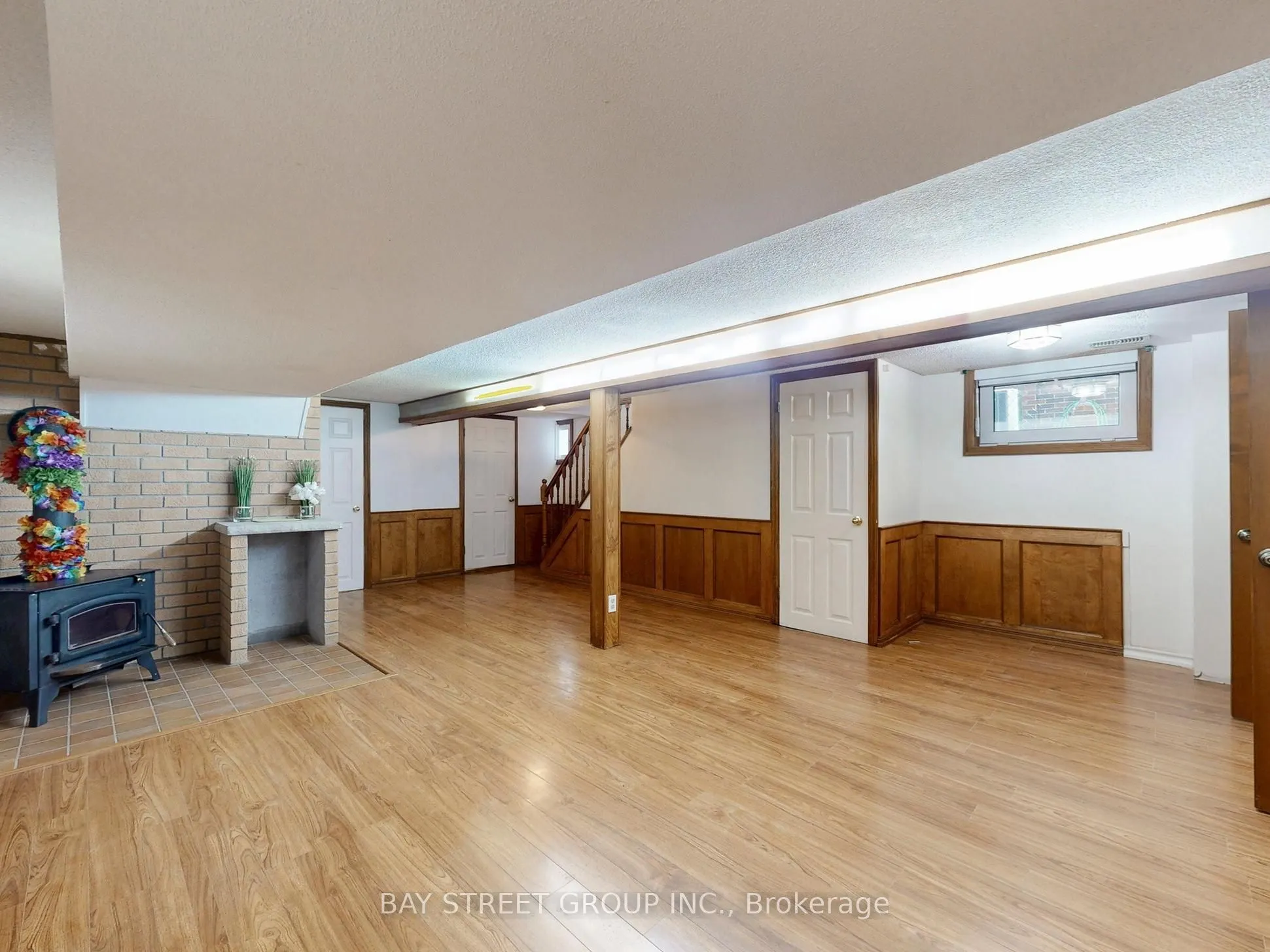 663 Eglinton Avenue E