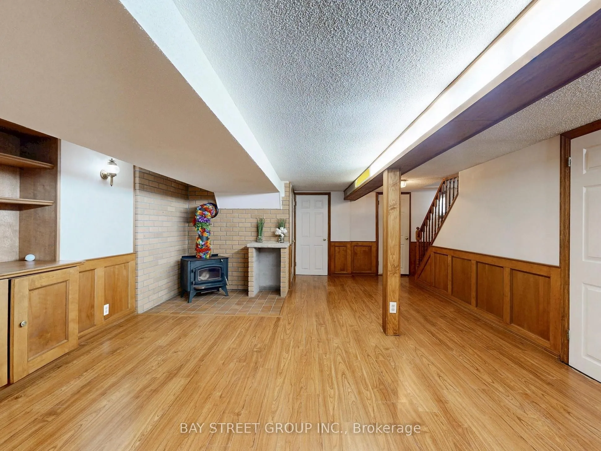 663 Eglinton Avenue E