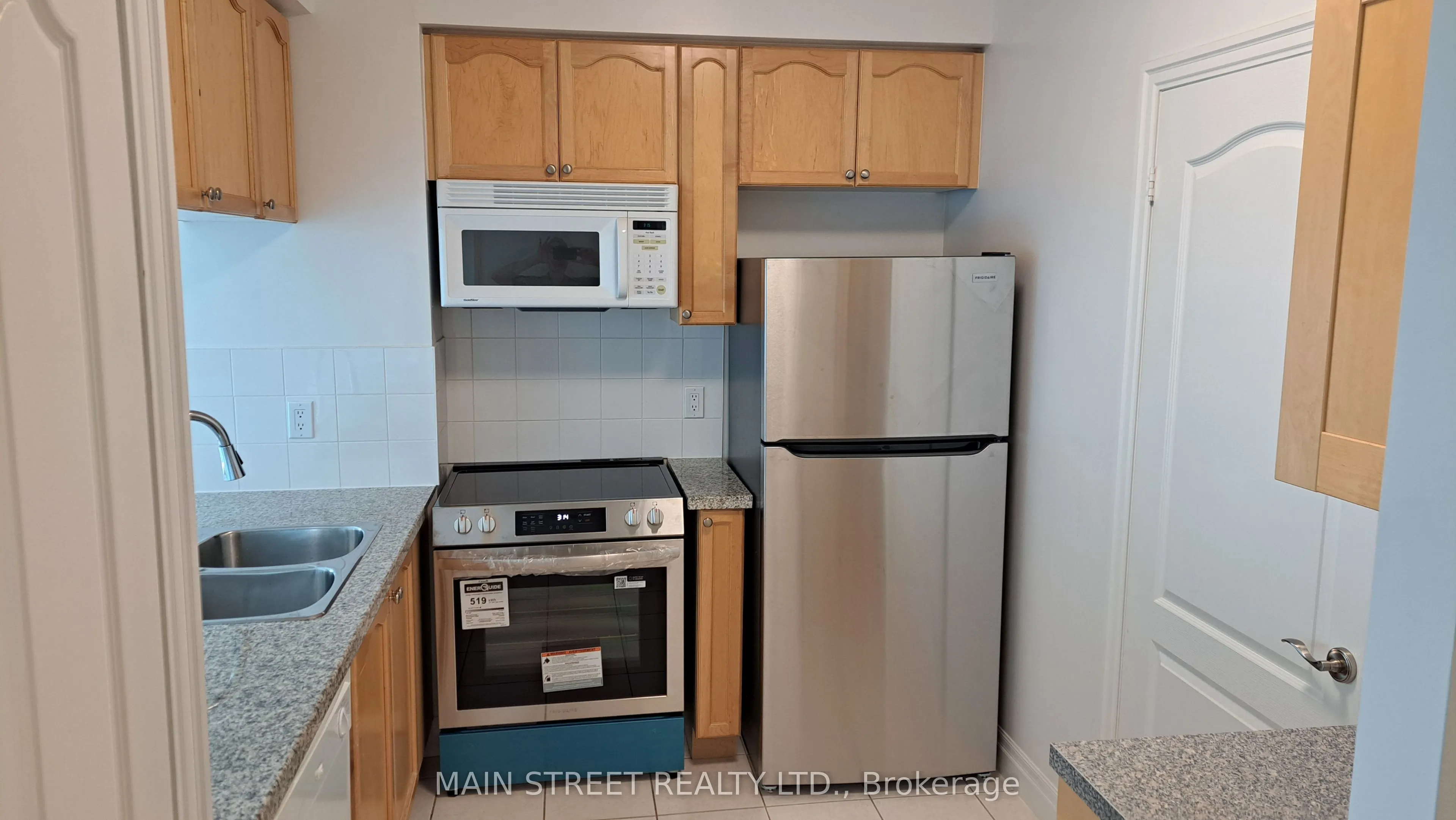 21 Hillcrest Avenue, #3105