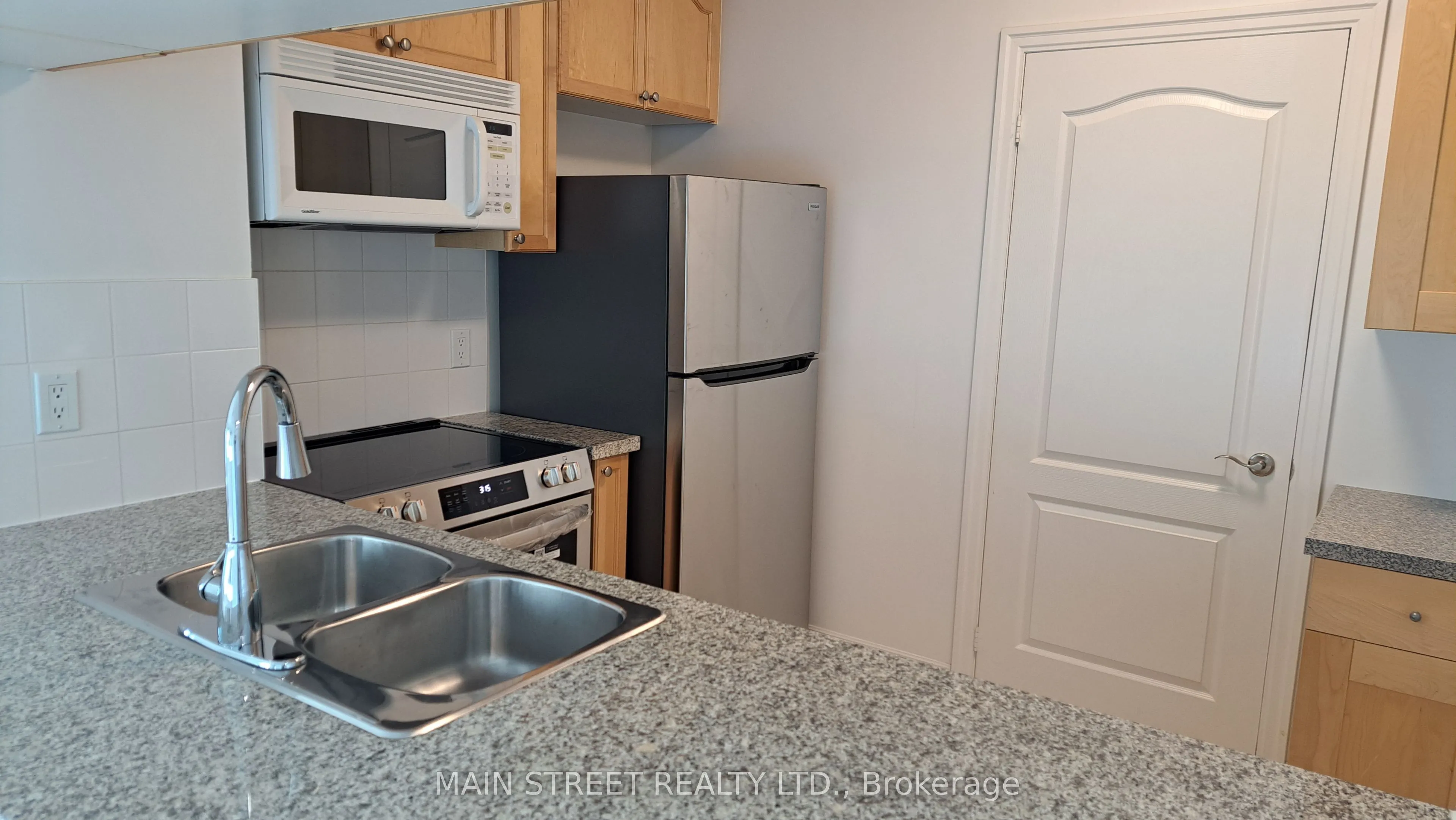 21 Hillcrest Avenue, #3105