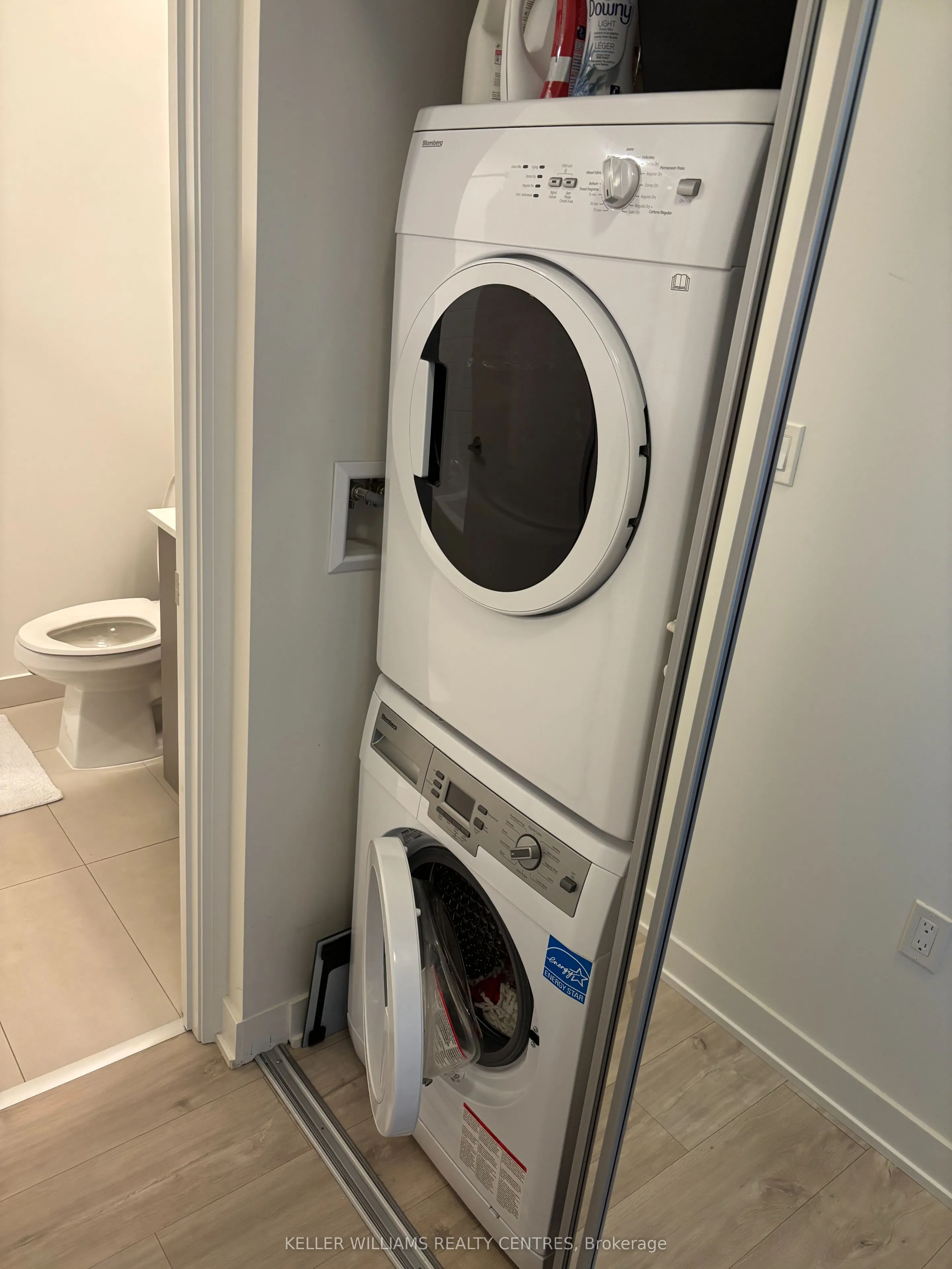 576 Front Street W, #1223E