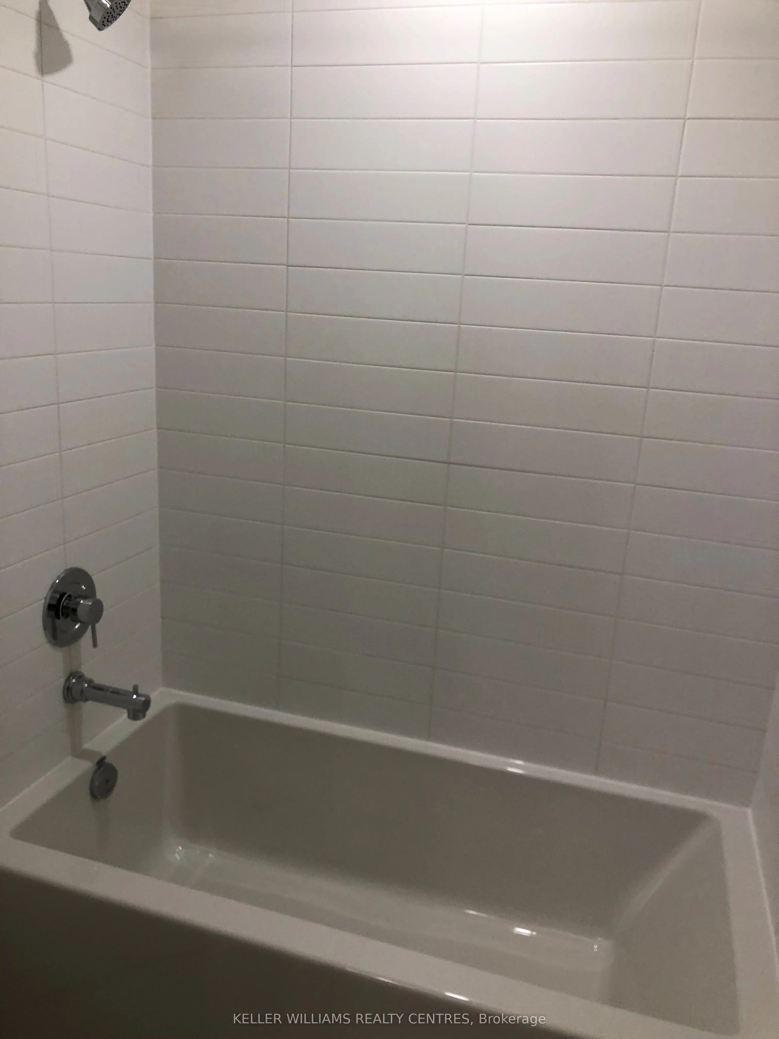 576 Front Street W, #1223E