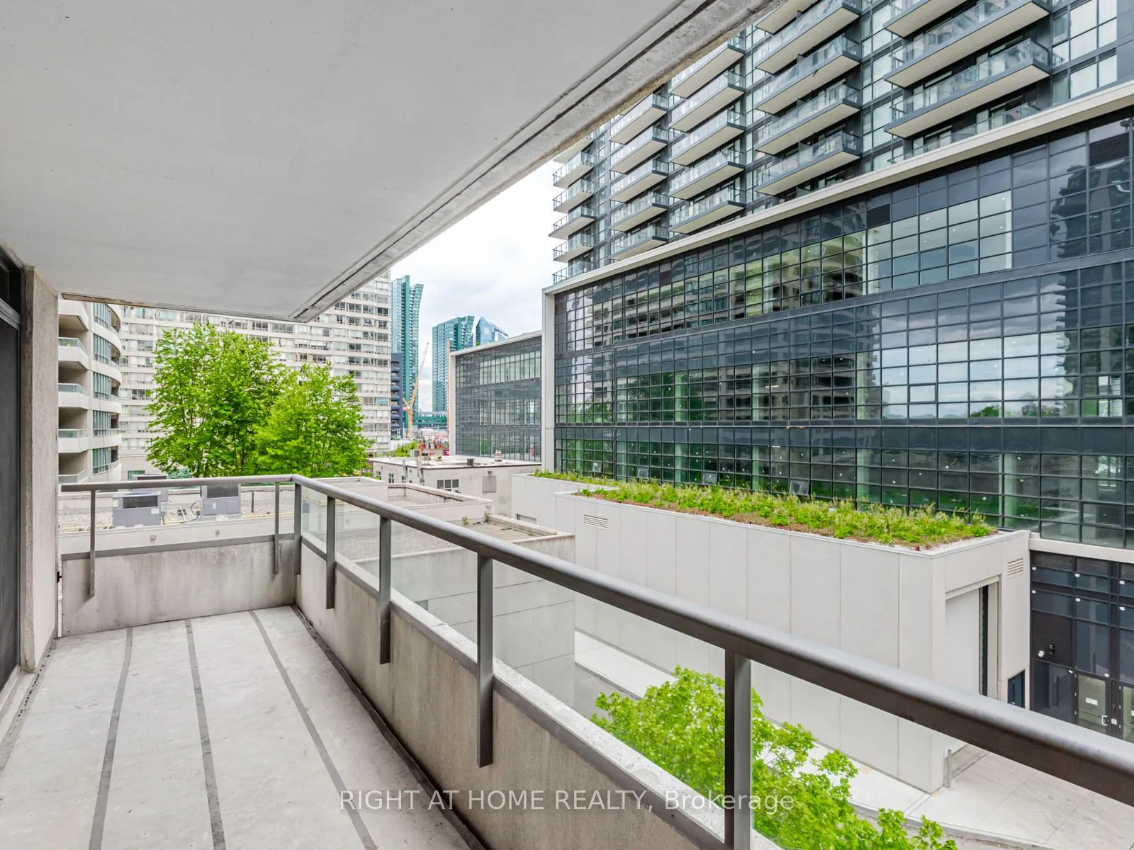 23 Hollywood Avenue, #510