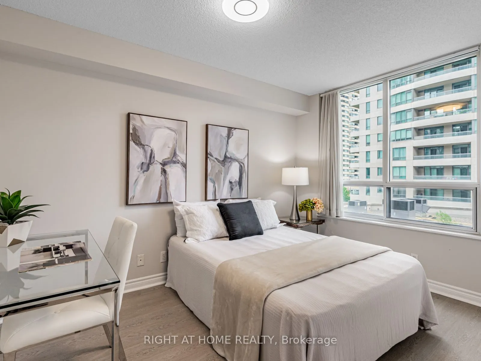 23 Hollywood Avenue, #510