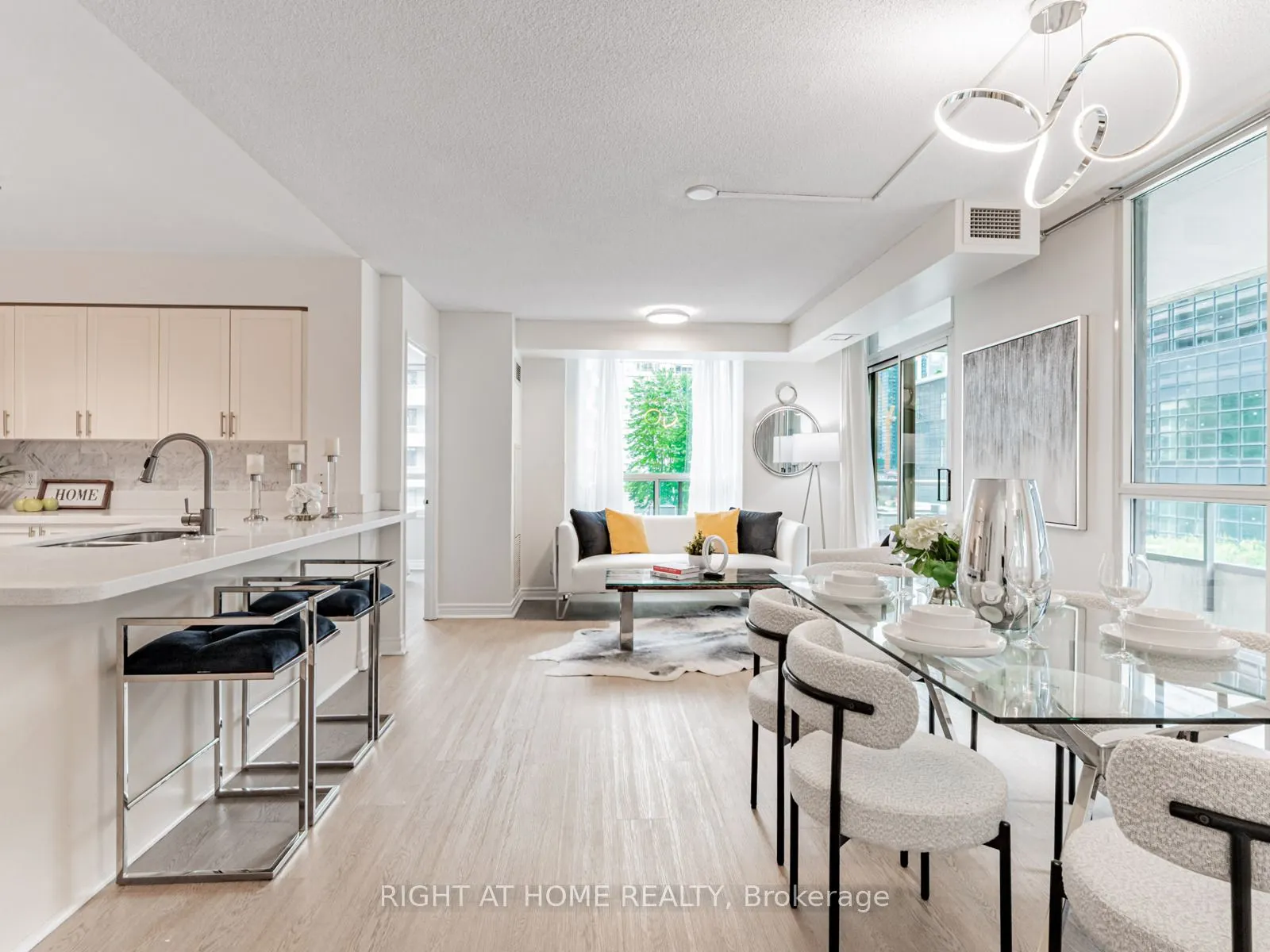 23 Hollywood Avenue, #510
