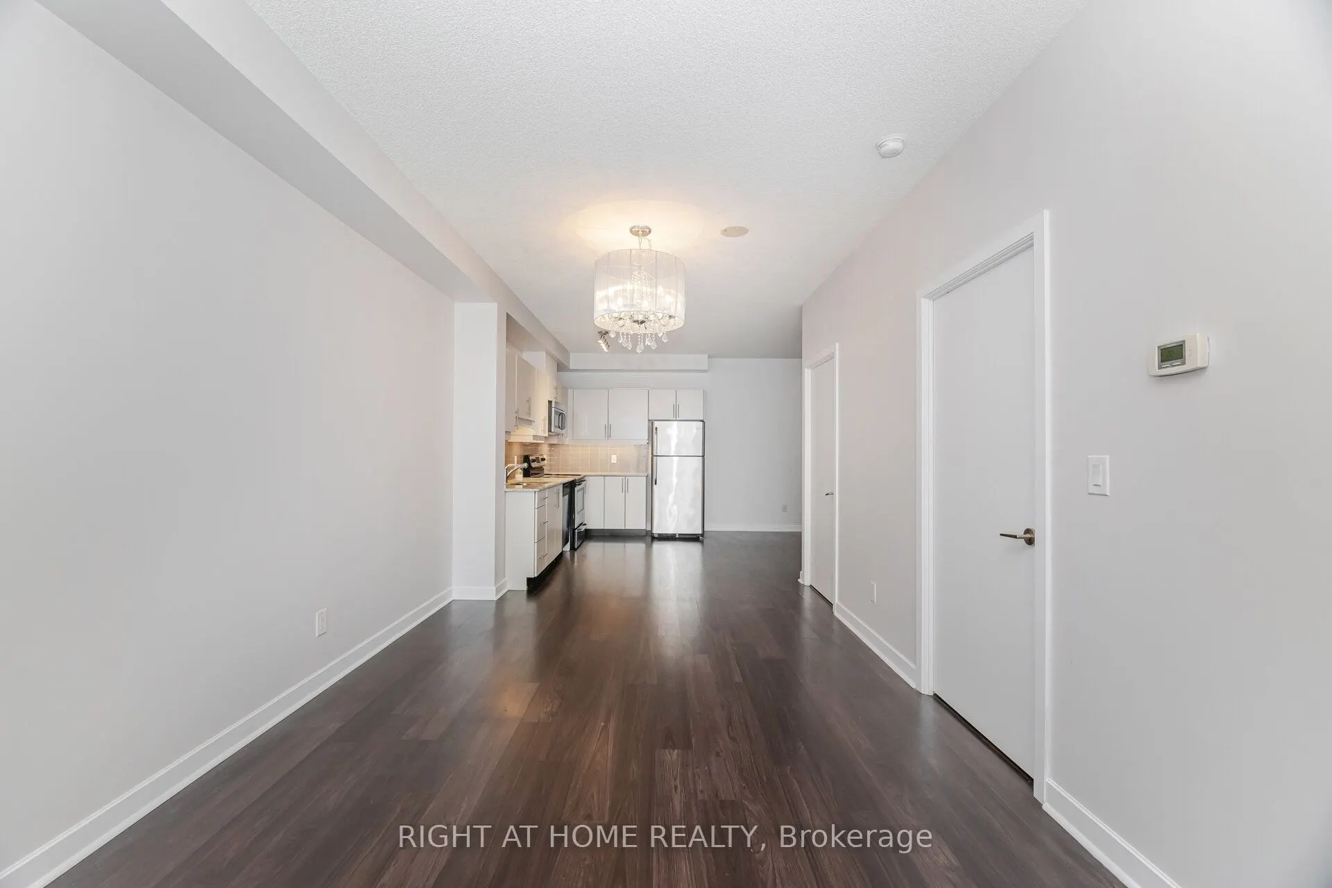 33 Bay Street, #418