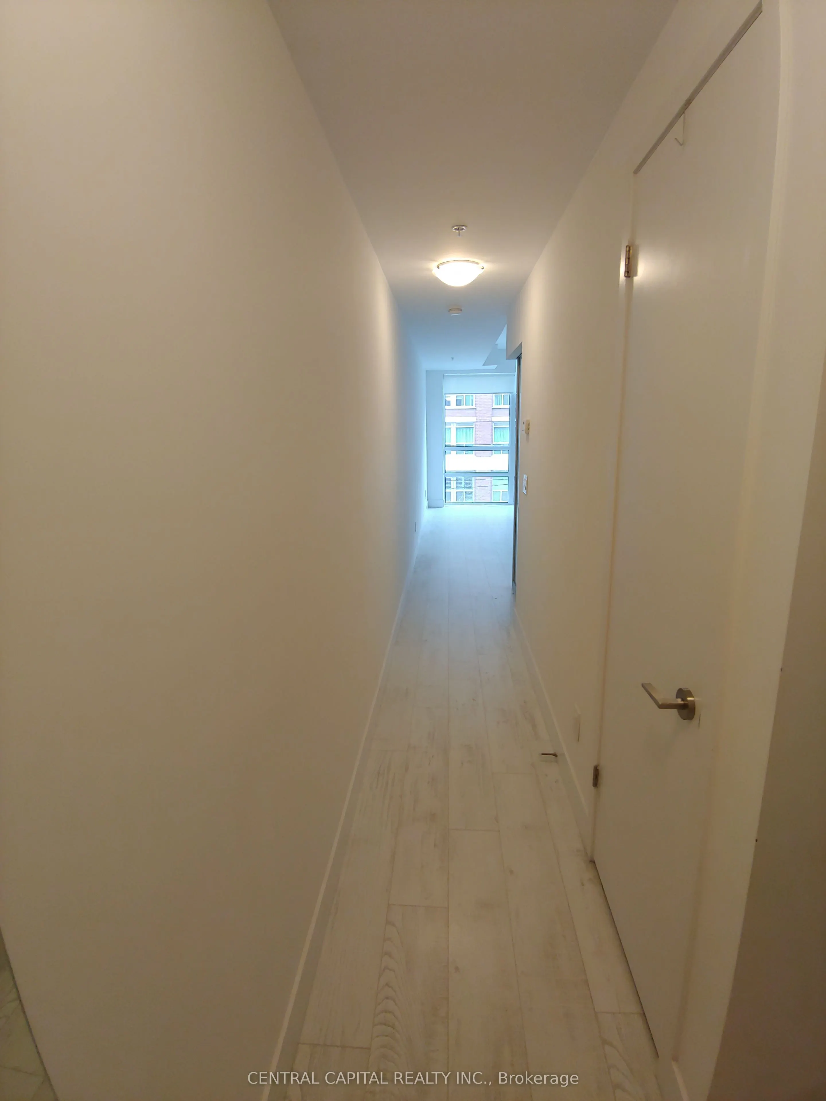 39 Sherbourne Street, #308