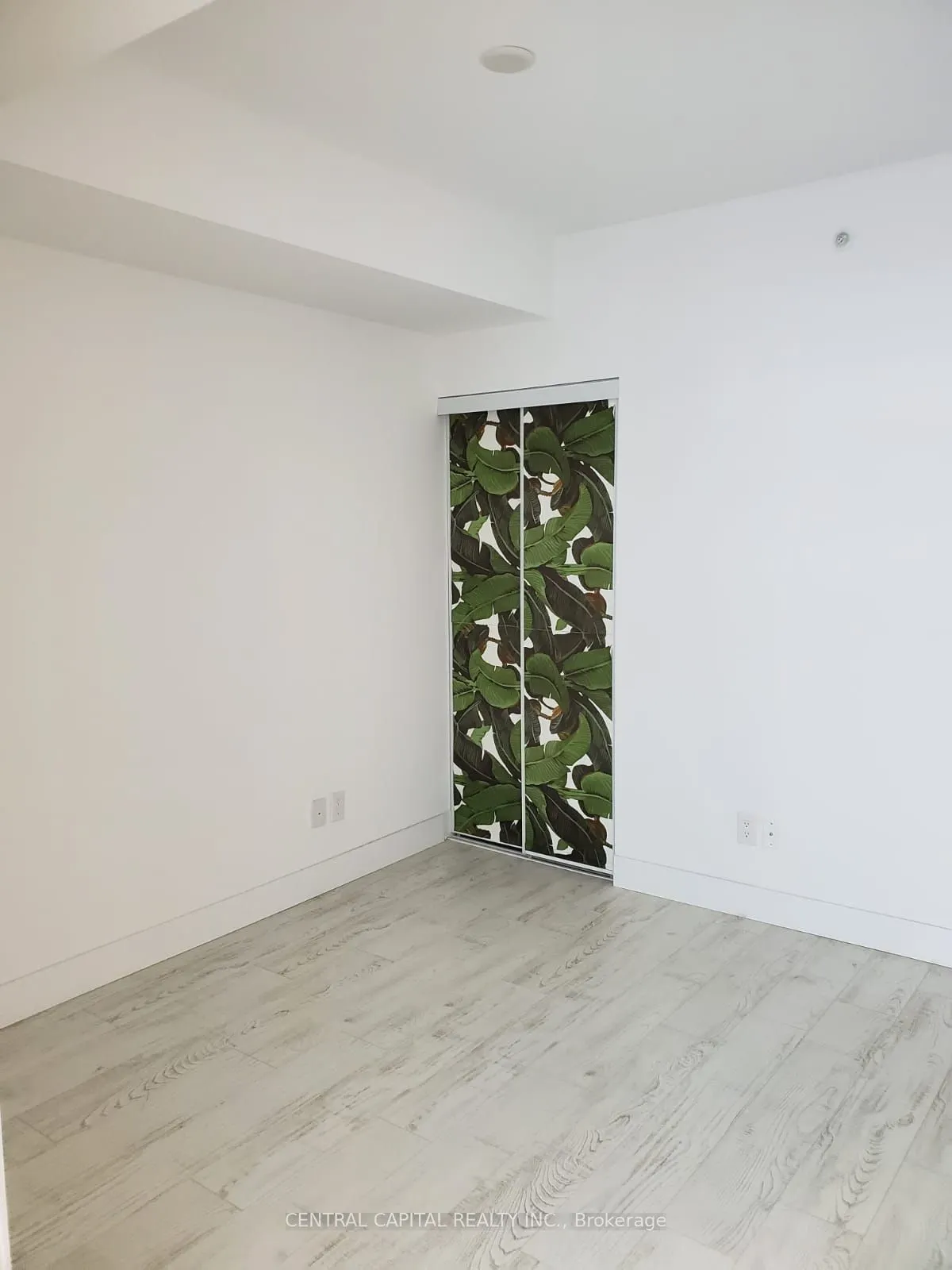 39 Sherbourne Street, #308