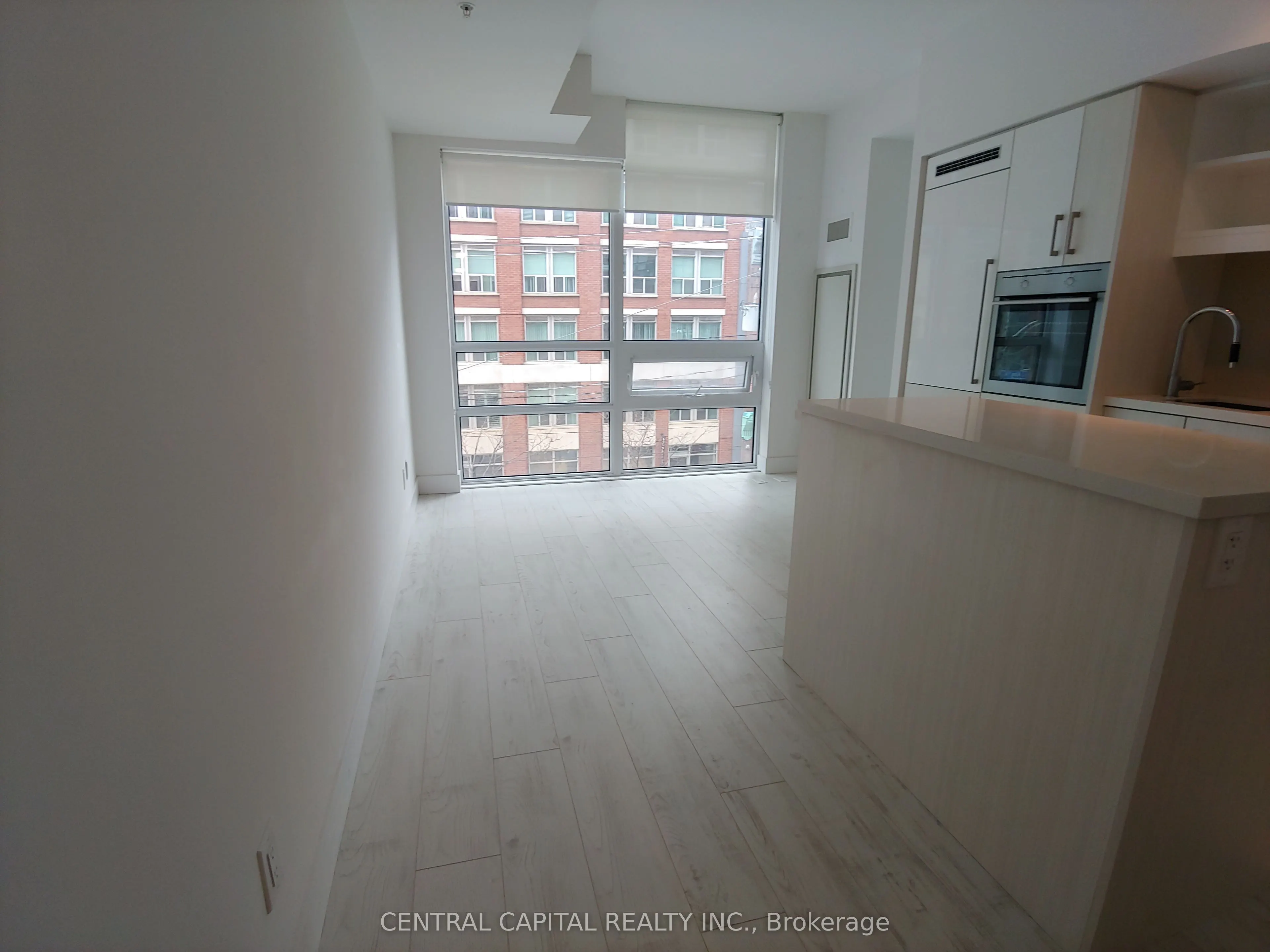 39 Sherbourne Street, #308