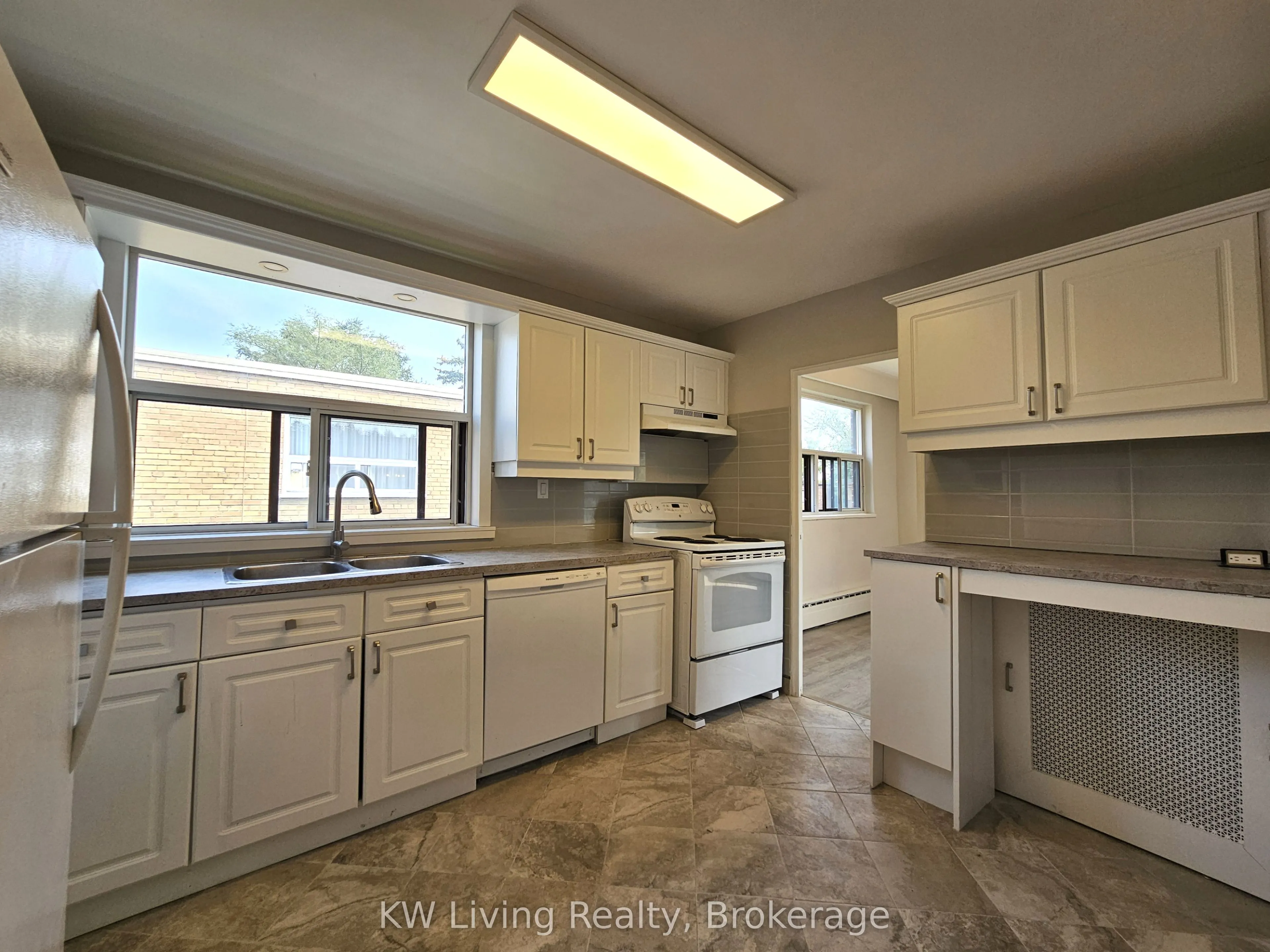 18 Fraserwood Avenue, #5