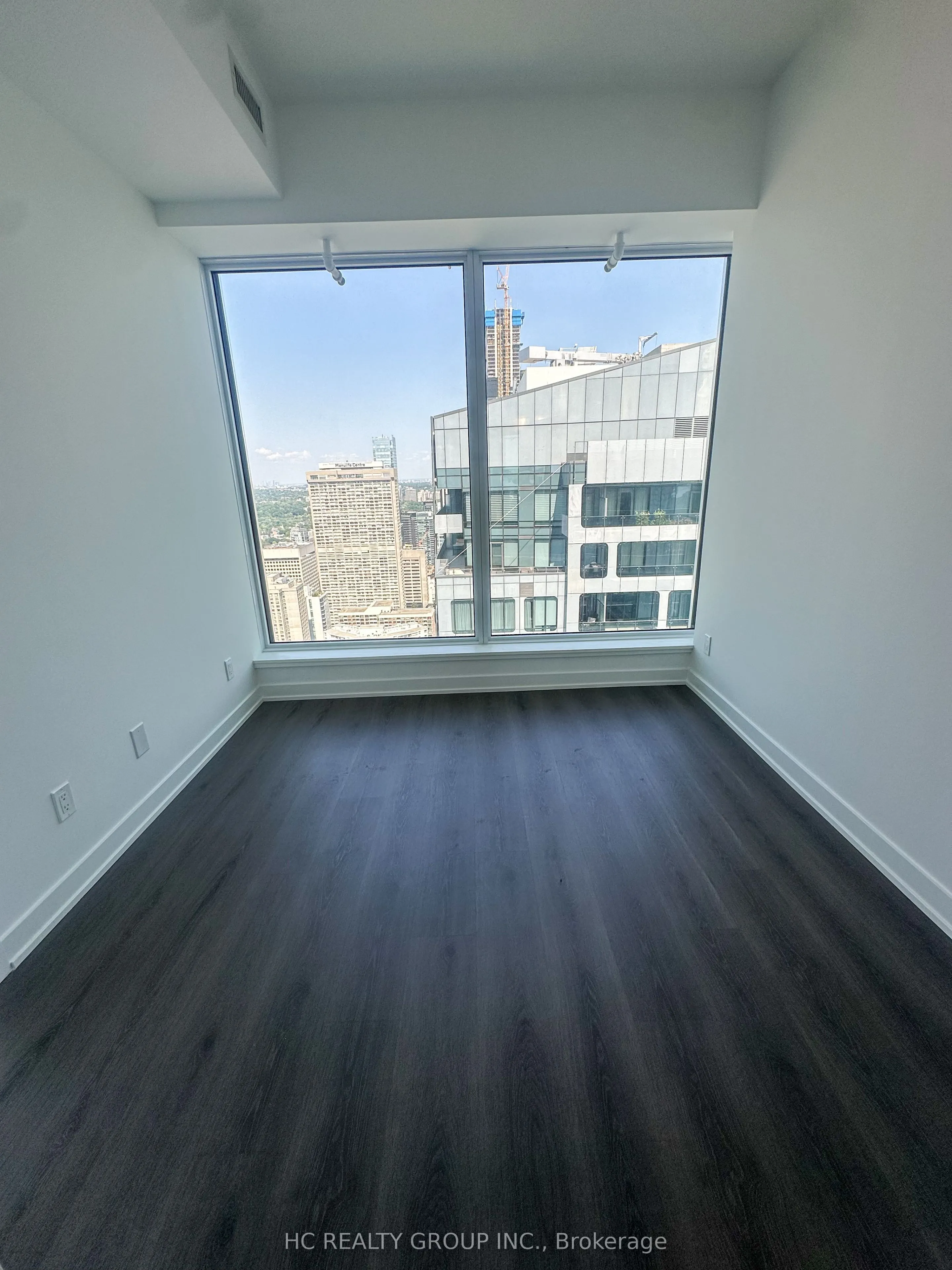 8 Wellesley Street W, #5903