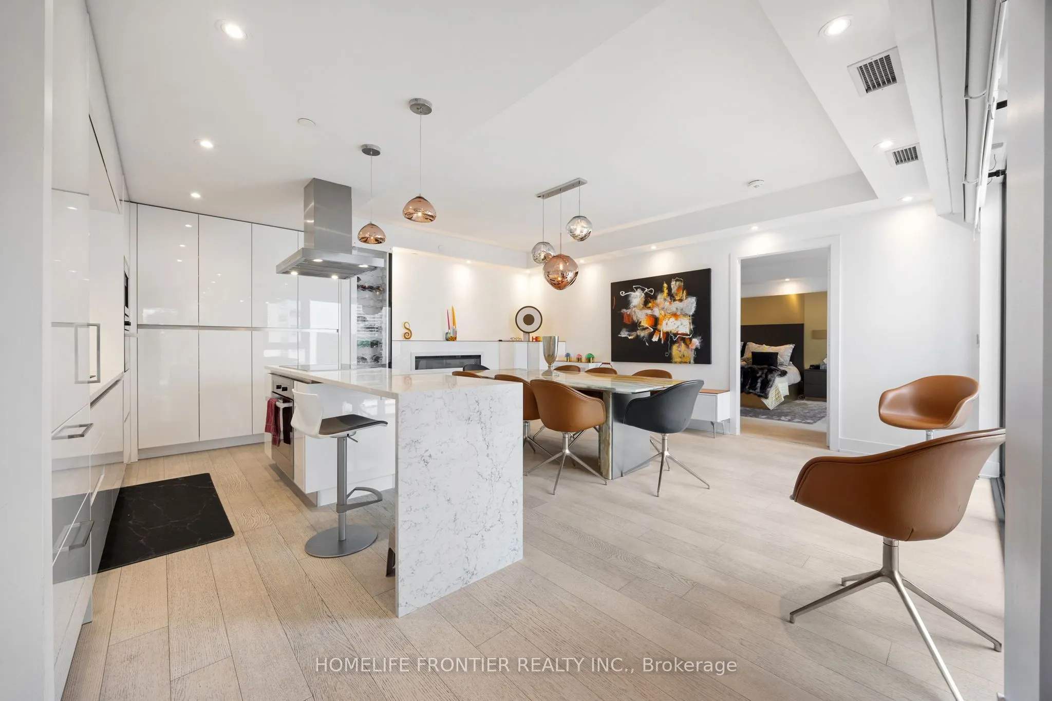 6 Jackes Avenue, #401