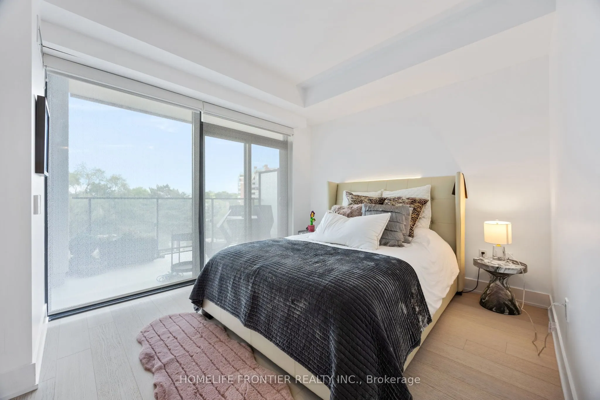 6 Jackes Avenue, #401
