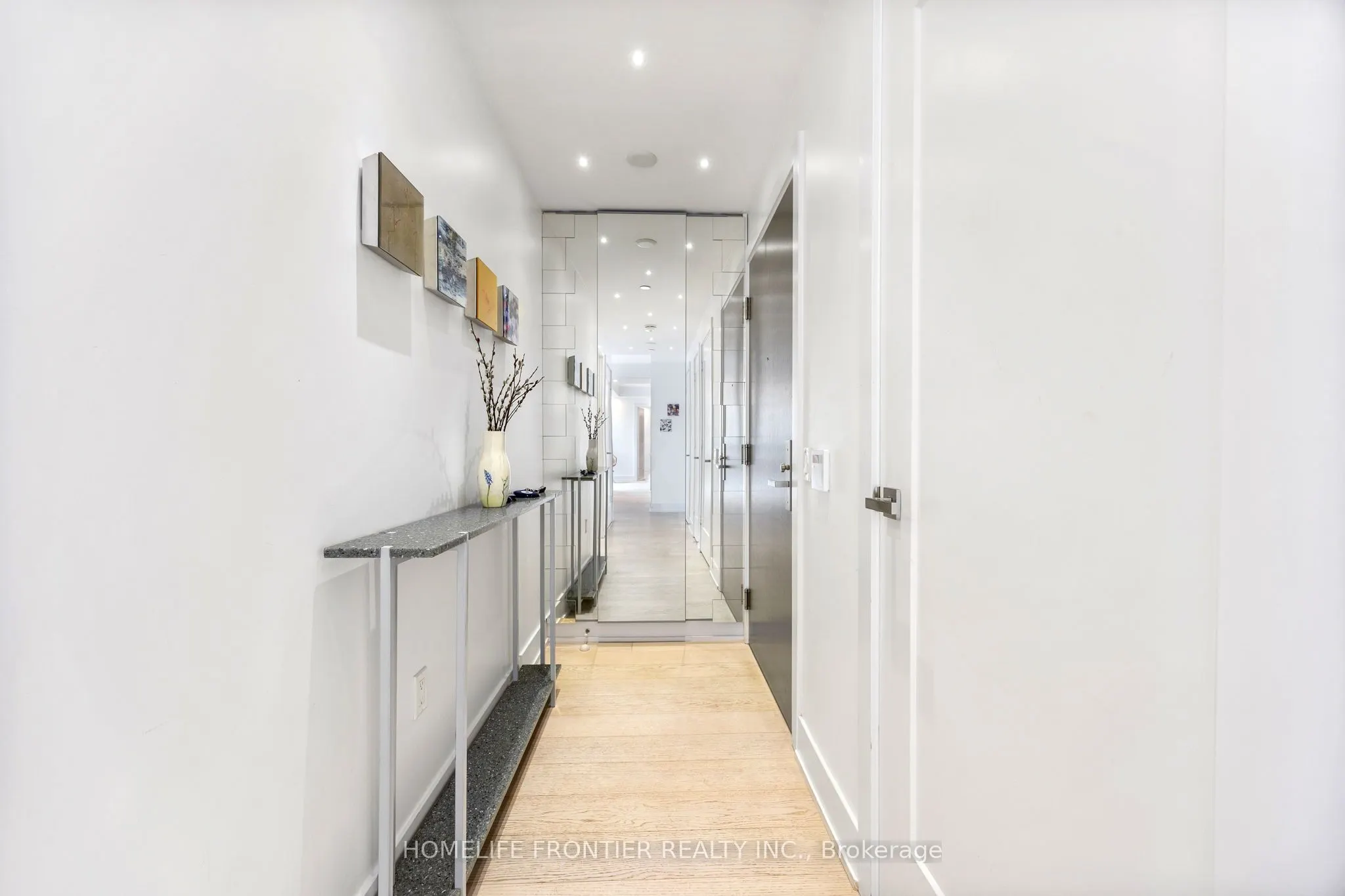 6 Jackes Avenue, #401