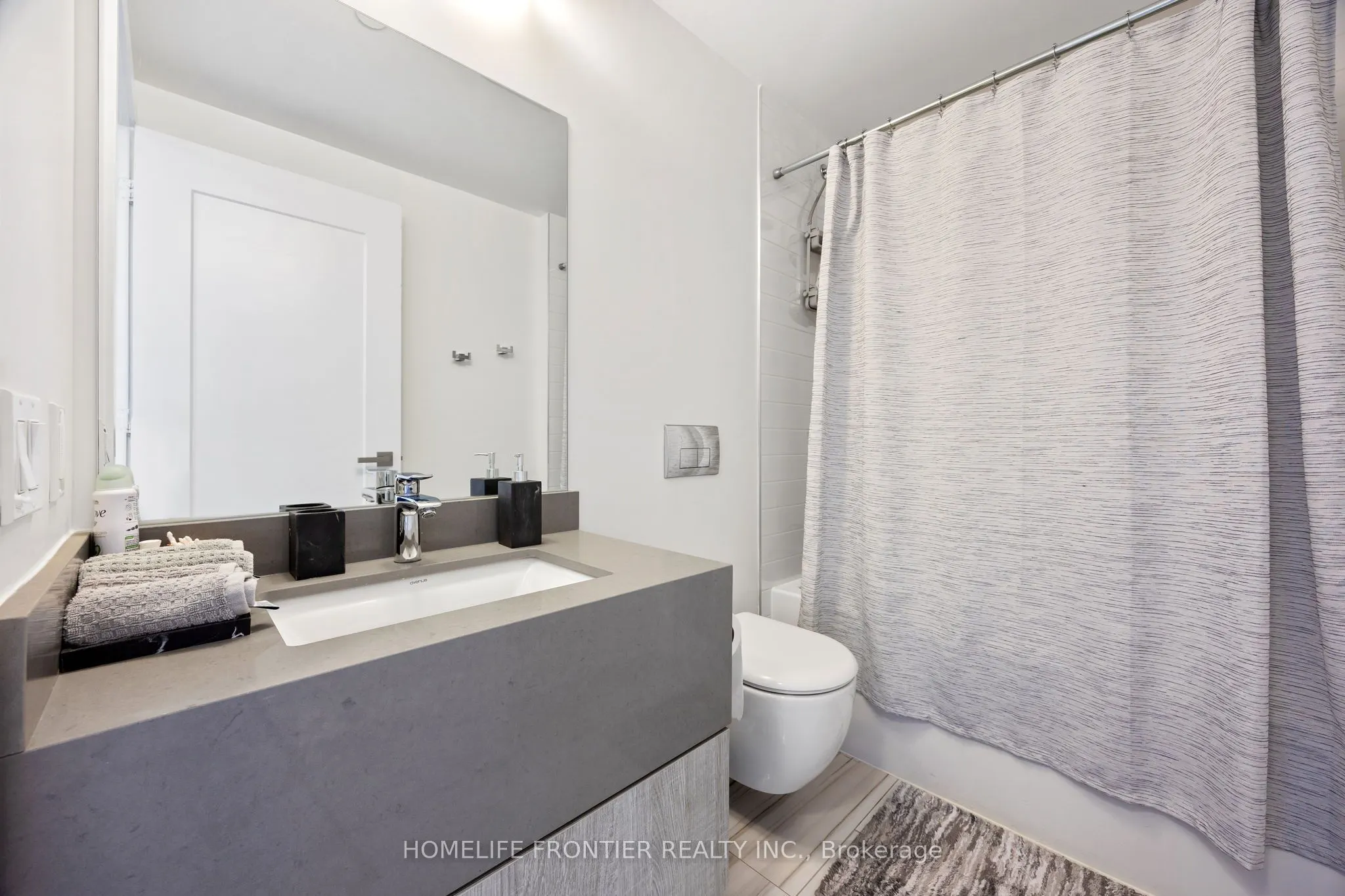 6 Jackes Avenue, #401