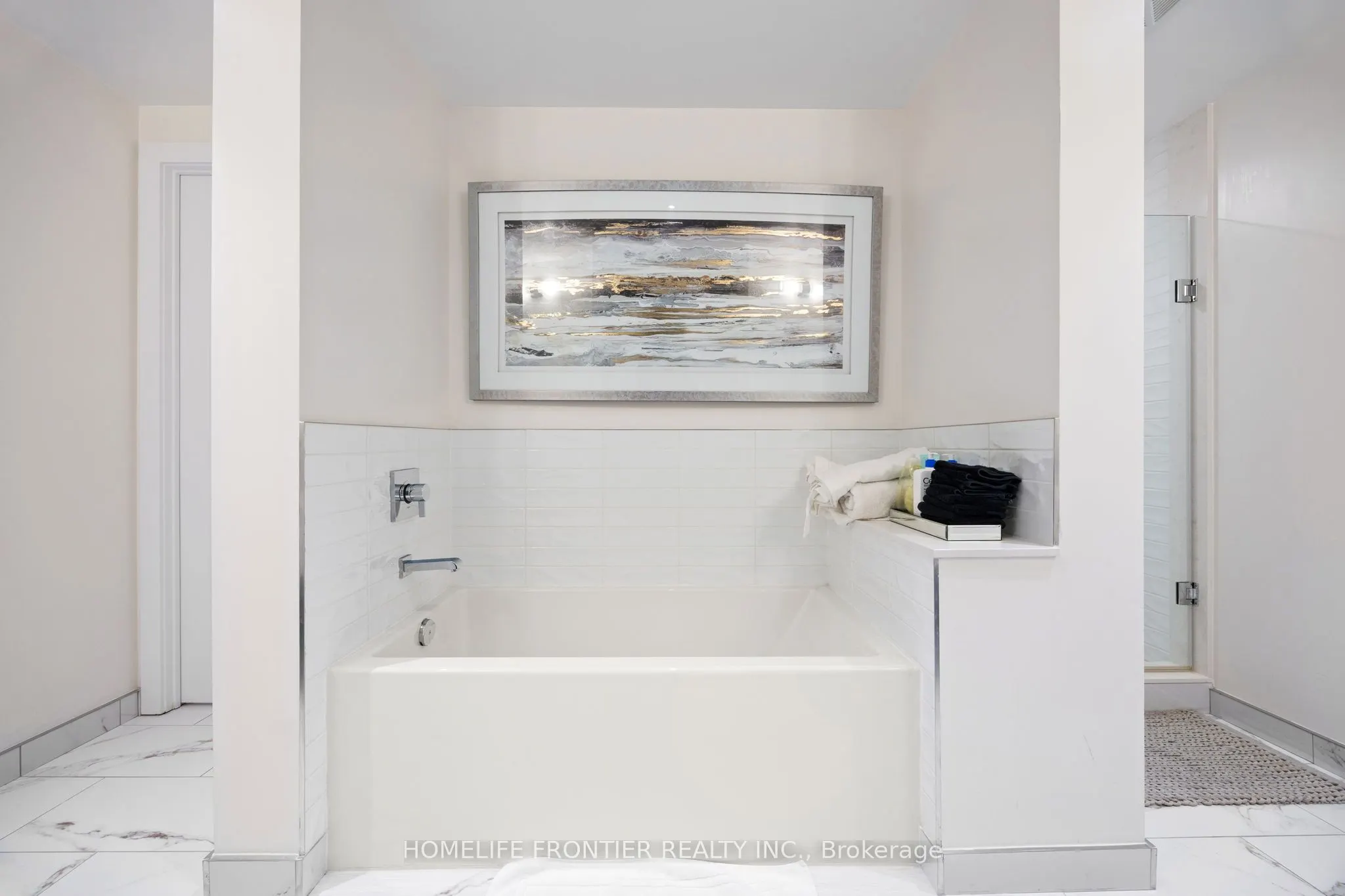 6 Jackes Avenue, #401
