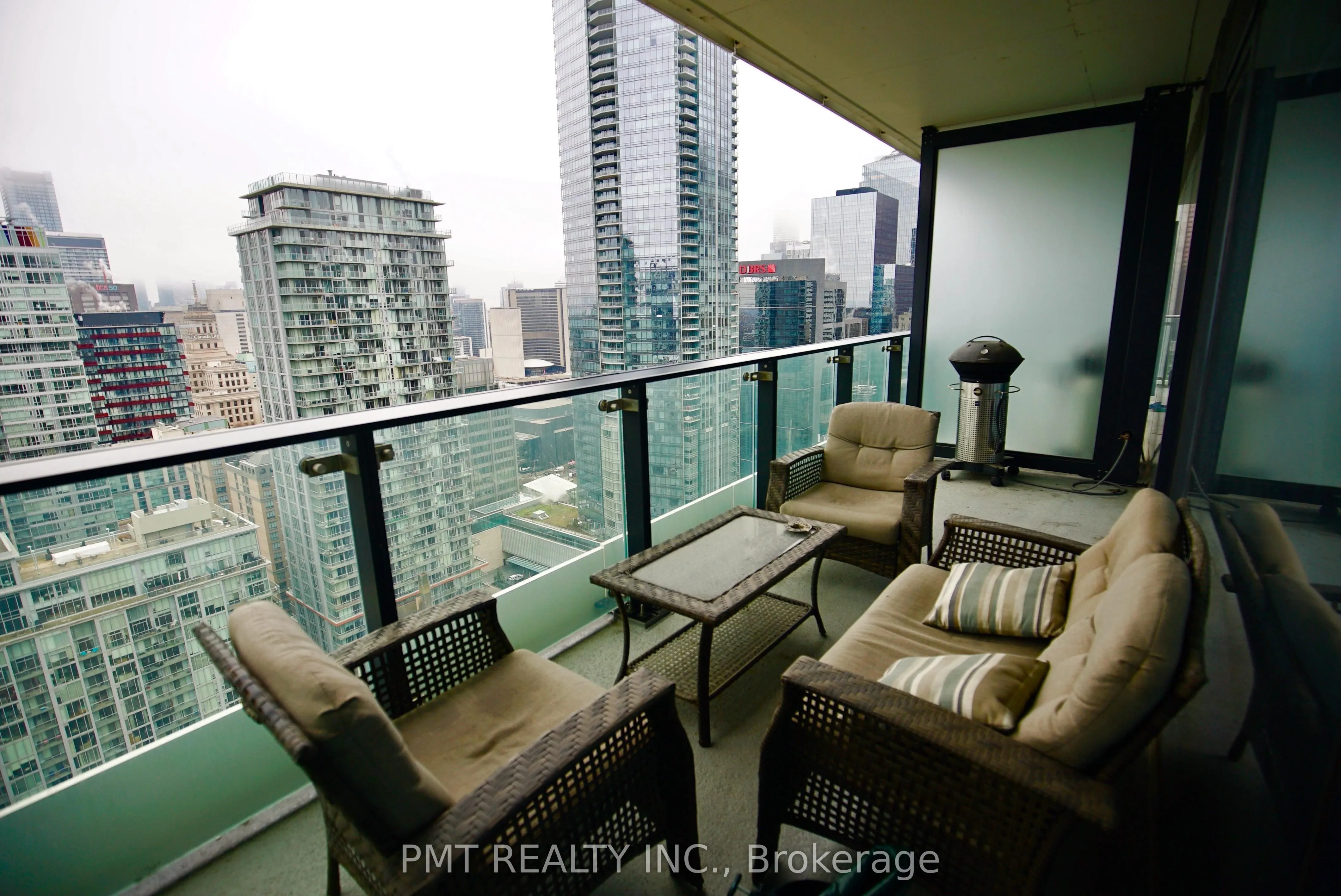224 King Street W, #2702